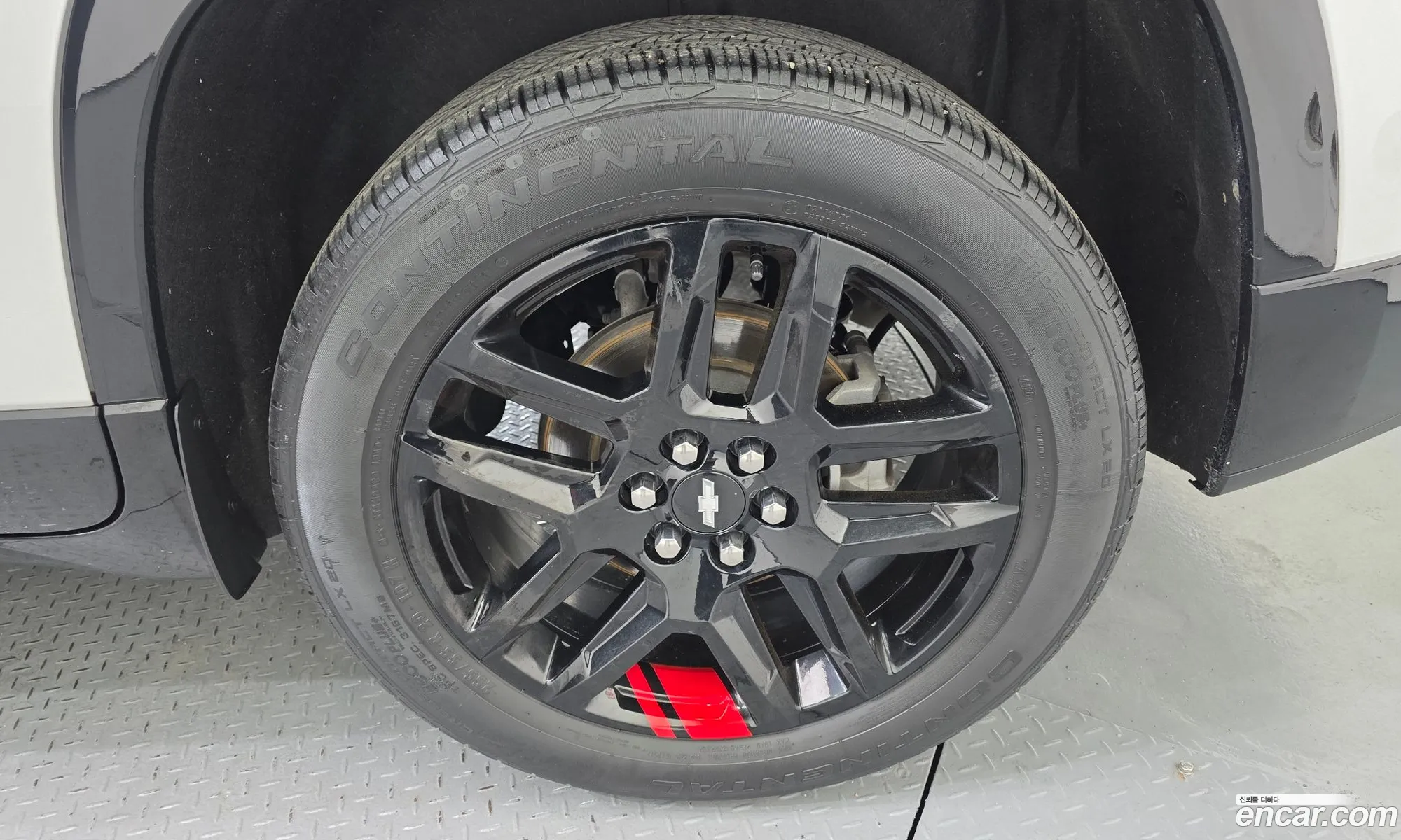 Chevrolet (GM Daewoo) Traverse 2021 — 29