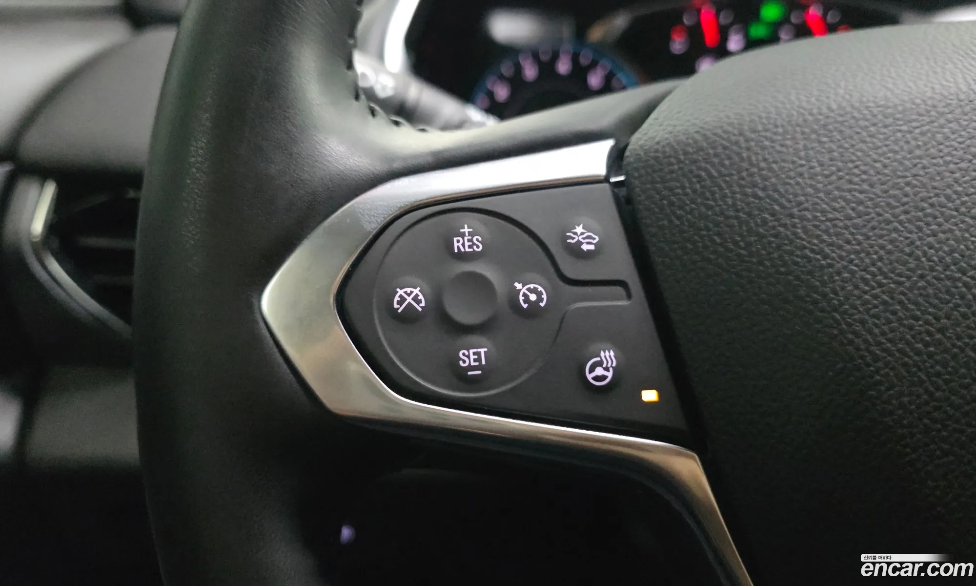 Chevrolet (GM Daewoo) Traverse 2021 — 13