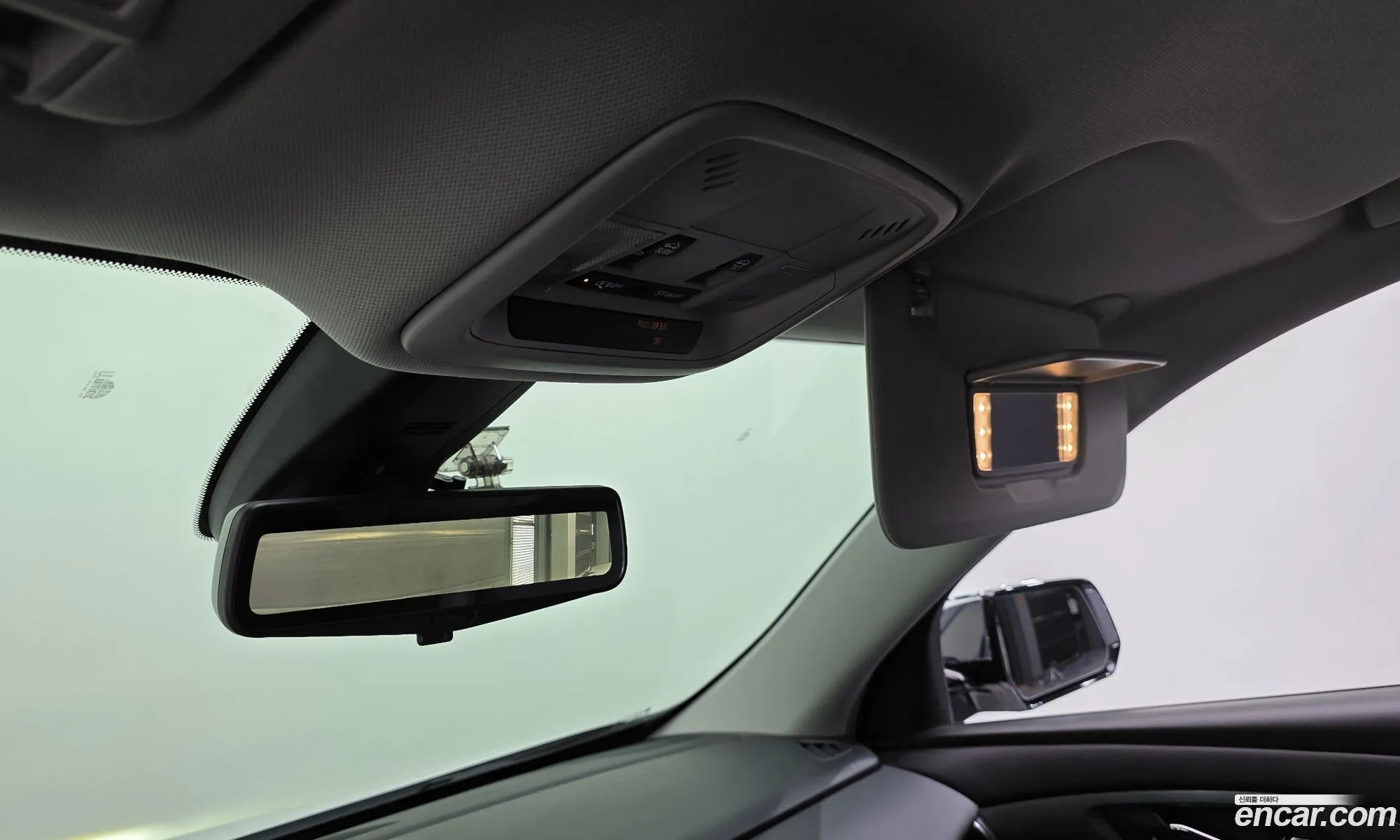 Chevrolet (GM Daewoo) Traverse 2021 — 10