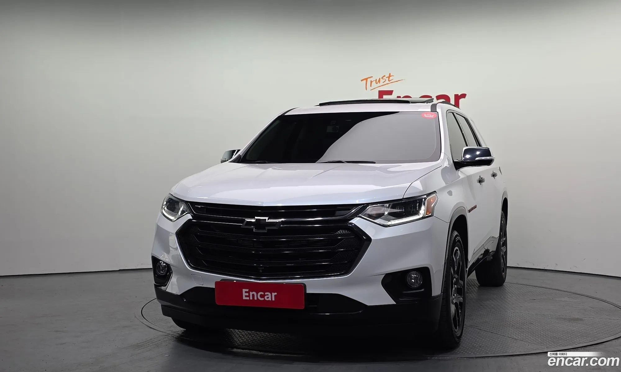 Chevrolet (GM Daewoo) Traverse 2021 — 22