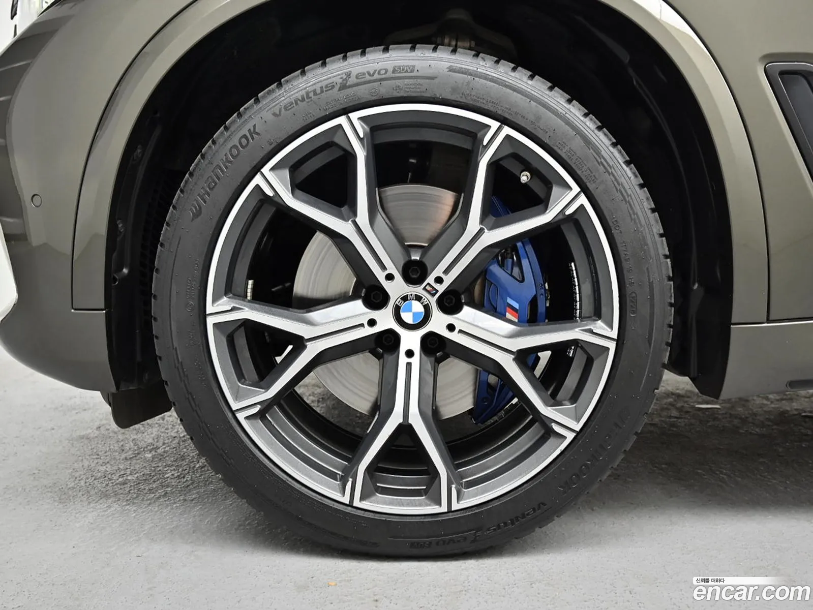 BMW X5 2023 — 11