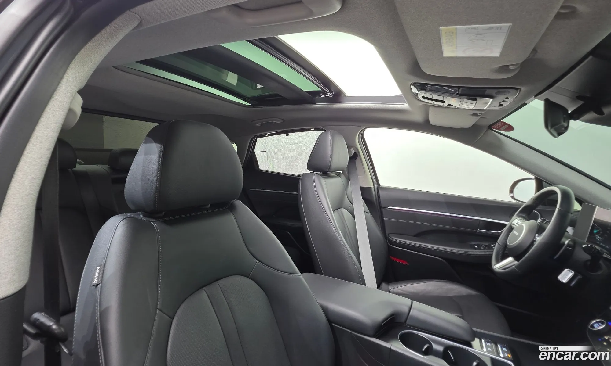 Hyundai Sonata the Edge Hybrid 2024 — 10