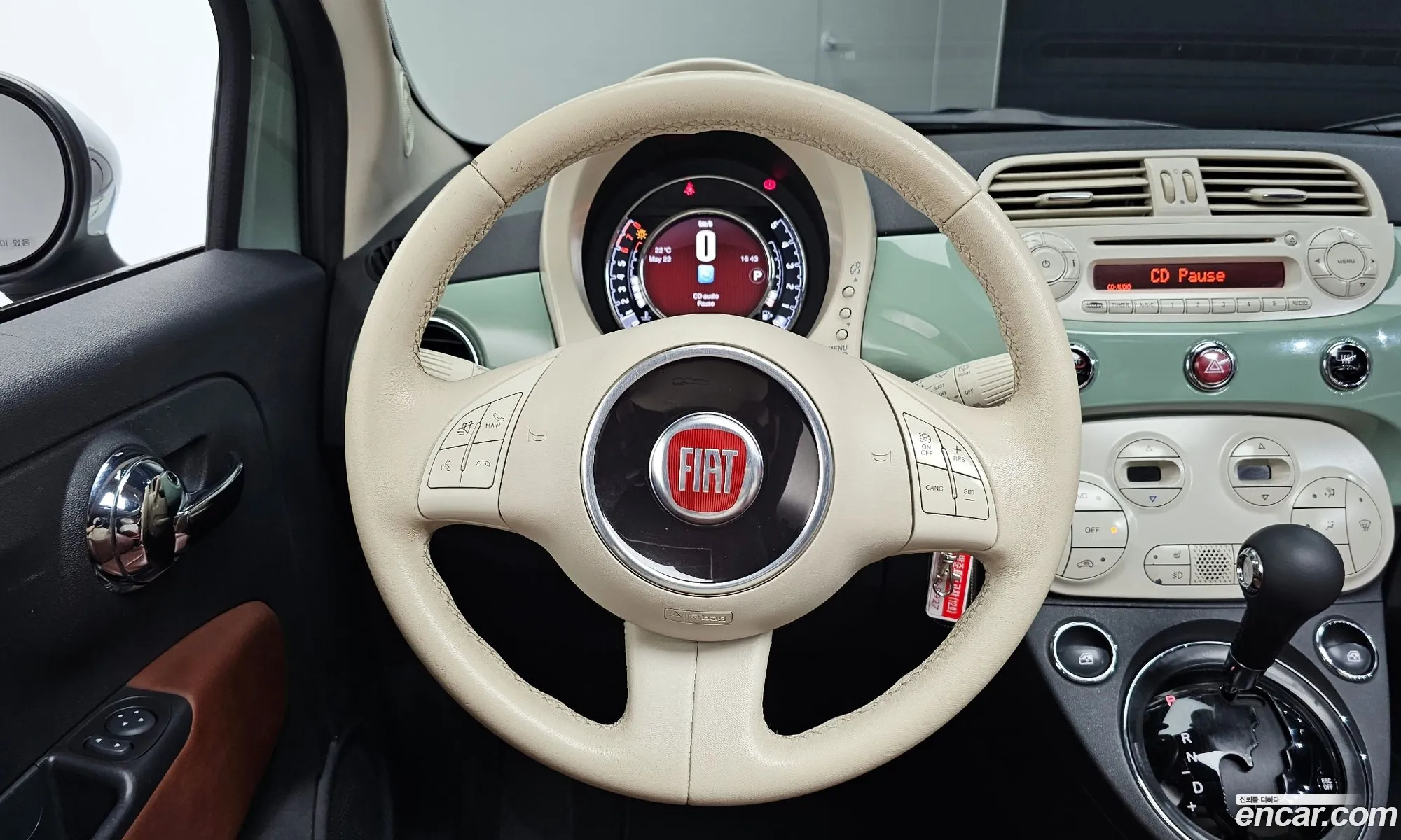 Fiat 500 2015 3C3CFFCR9FT661373 — 10