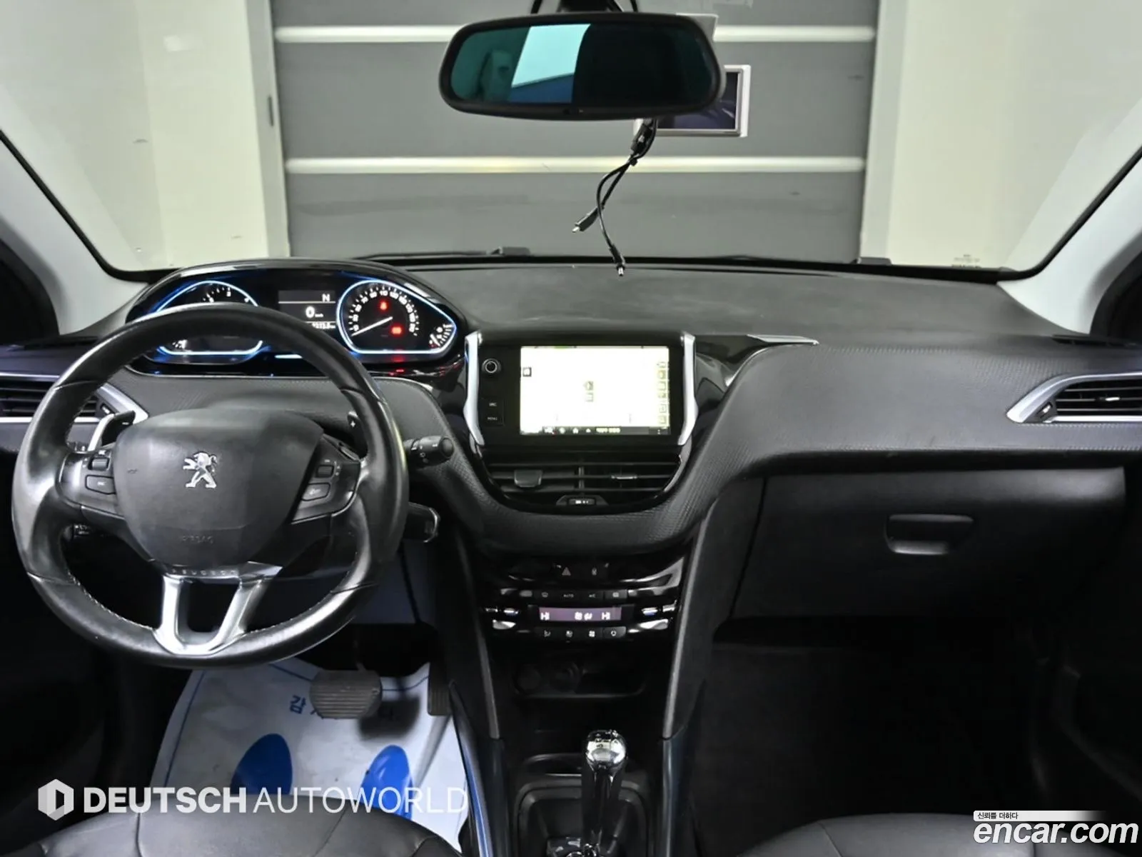 Peugeot 2008 2015 — 20