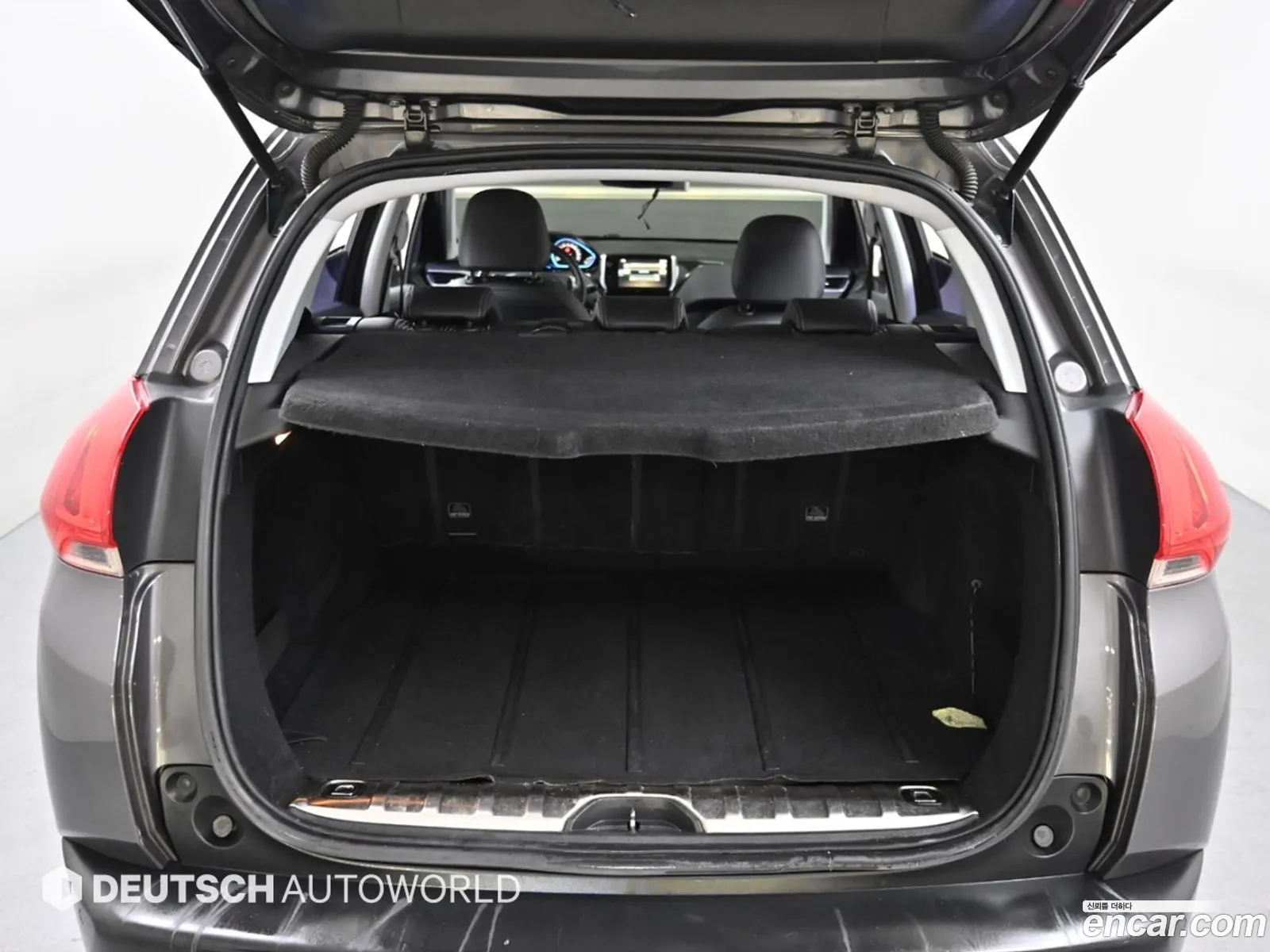 Peugeot 2008 2015 — 12