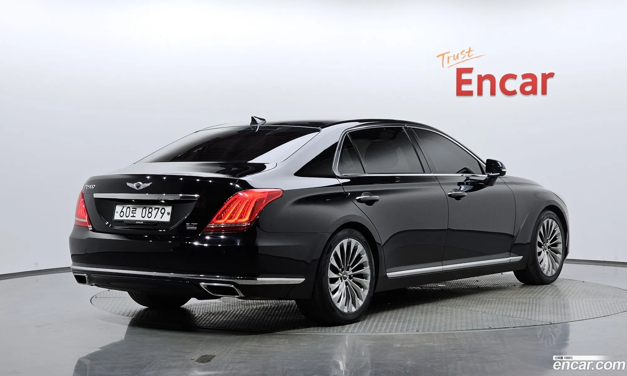 Genesis EQ900 2016 — 31
