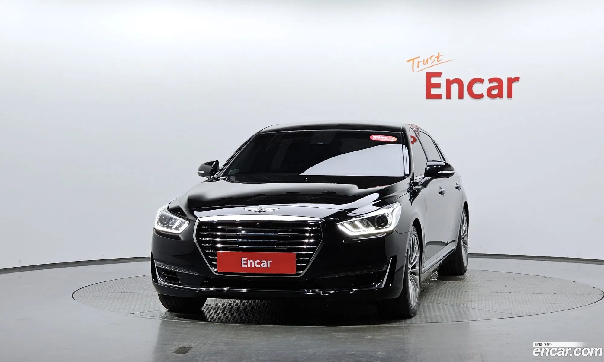 Genesis EQ900 2016 — 26