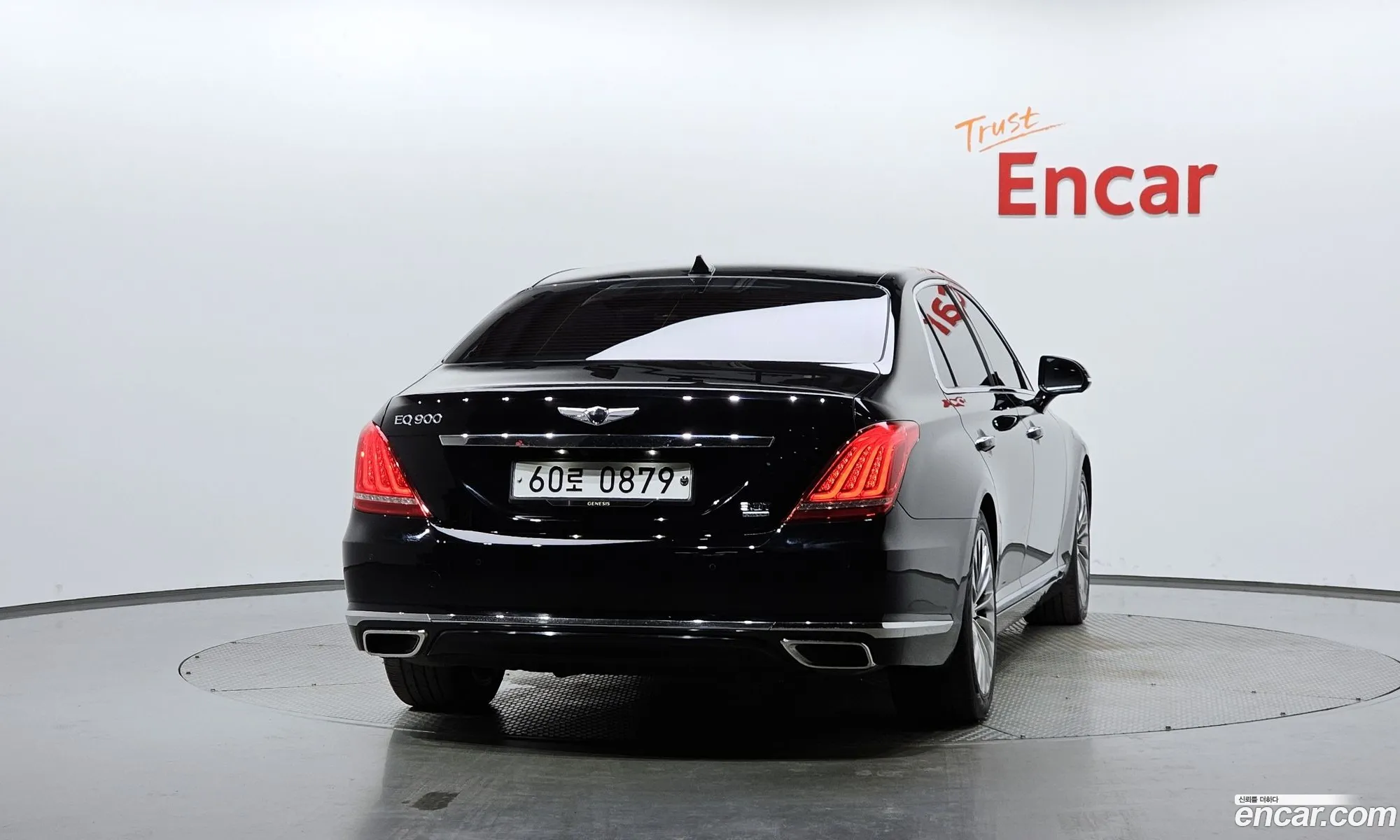 Genesis EQ900 2016 — 33