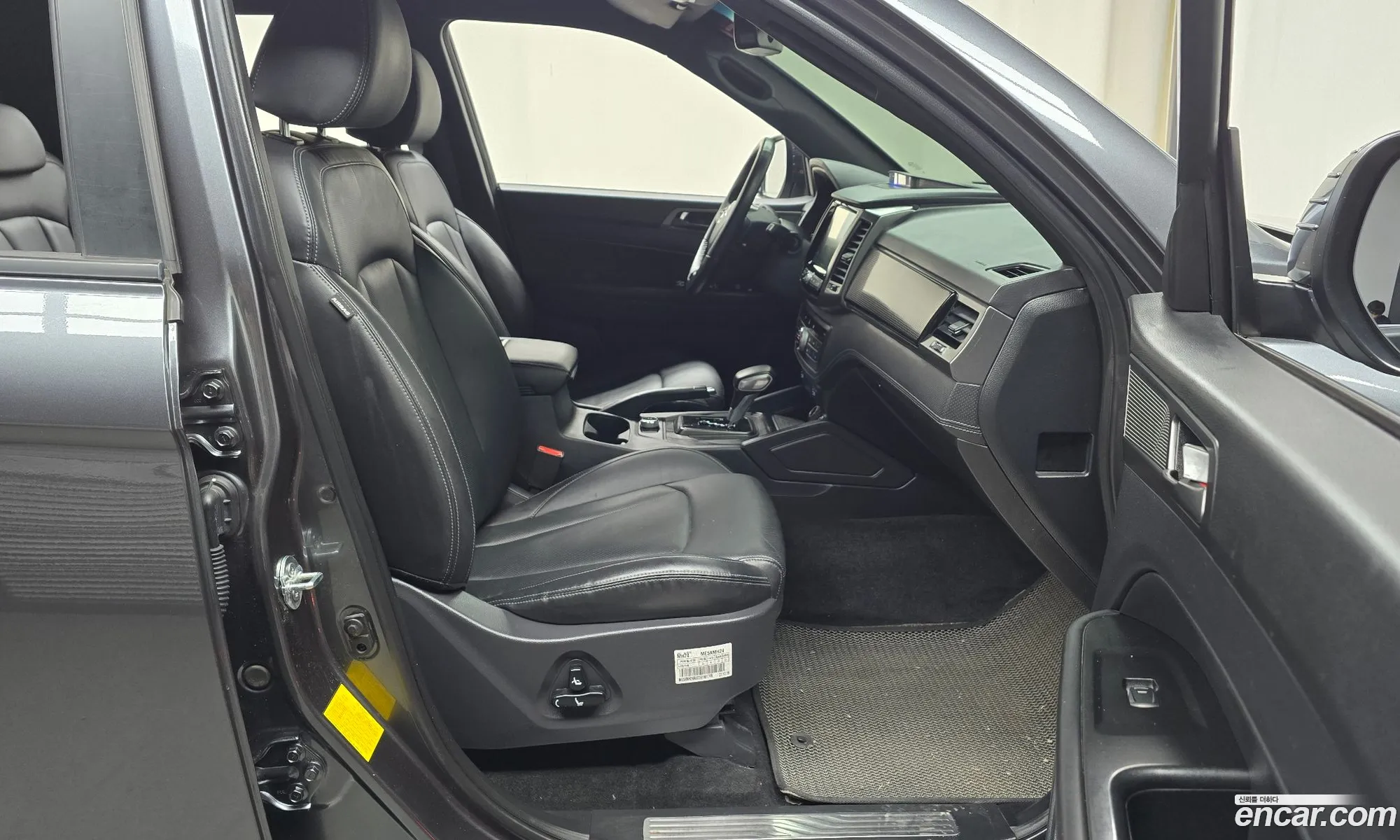 KG Mobility (SsangYong) Rexton Sports Khan 2022 — 20