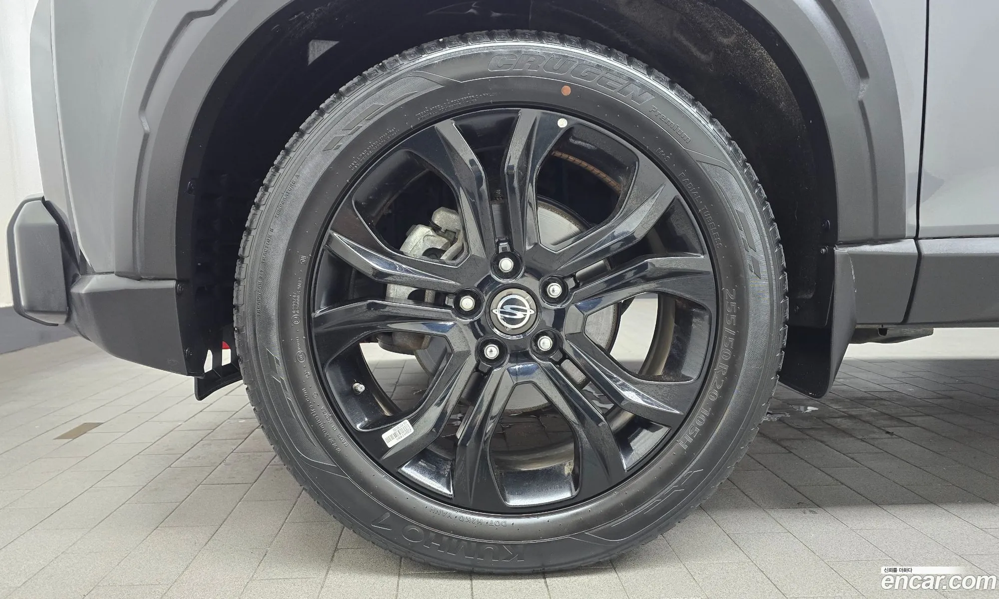KG Mobility (SsangYong) Rexton Sports Khan 2022 — 18