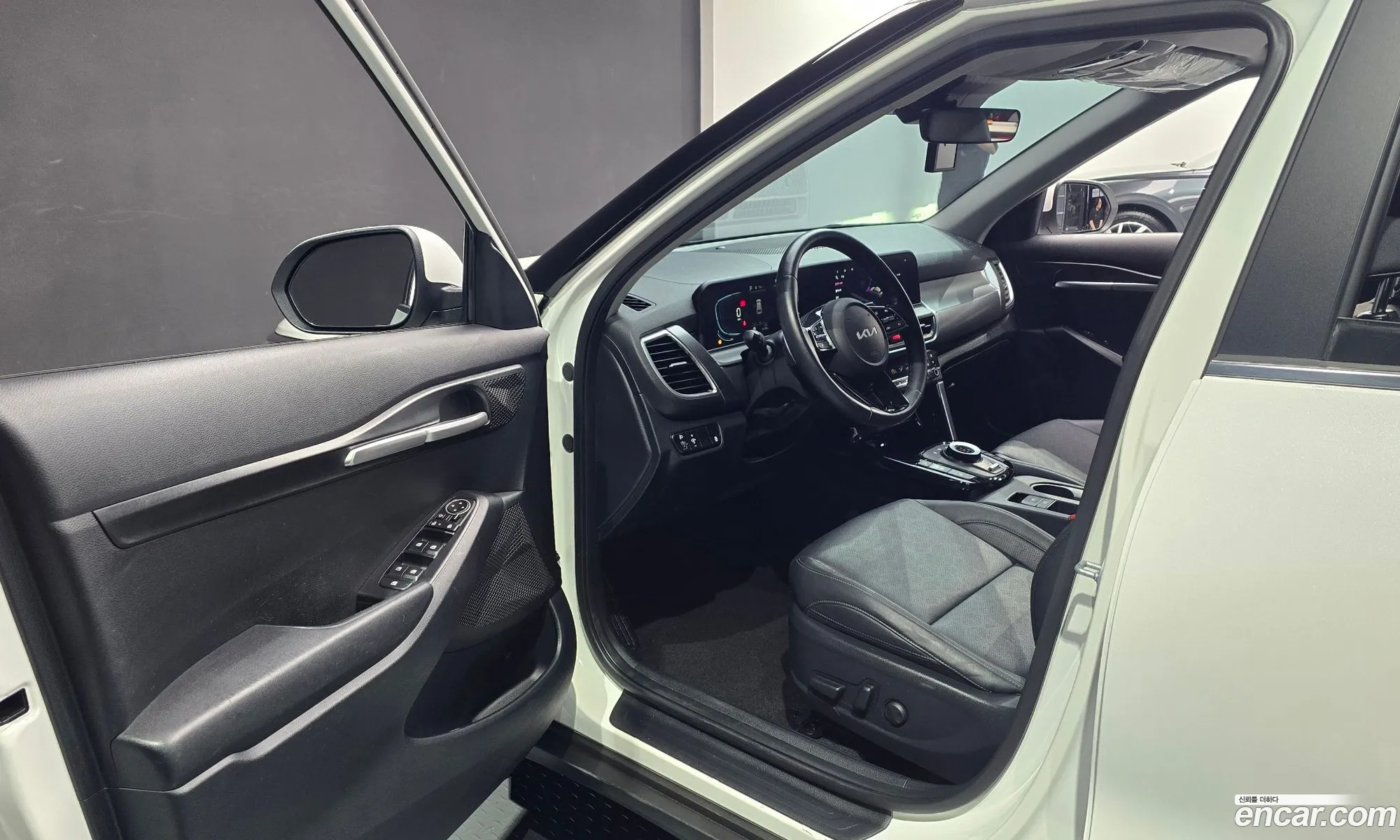Kia Seltos 2025 — 15