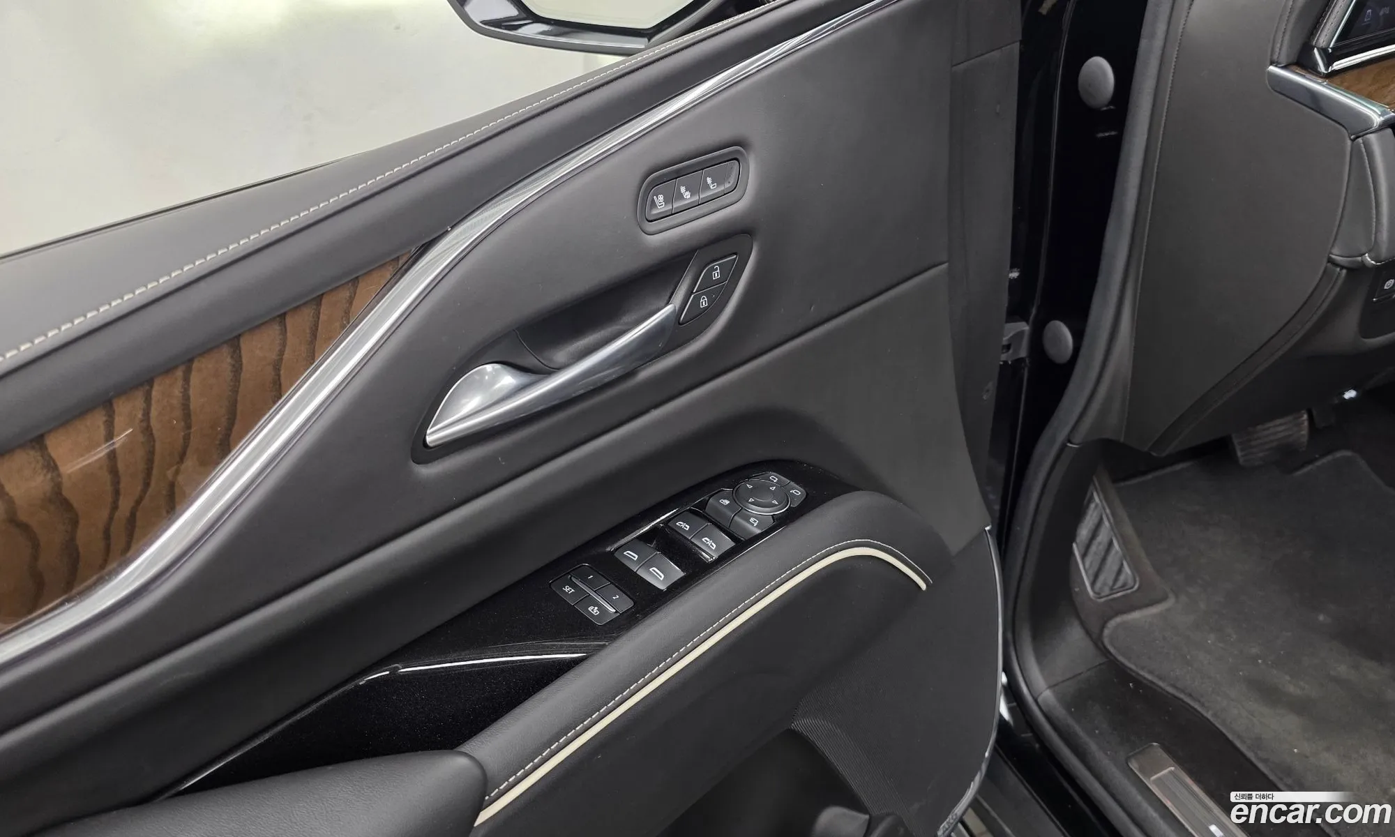 Cadillac Escalade 2023 1GYS48KL6PR466003 — 18
