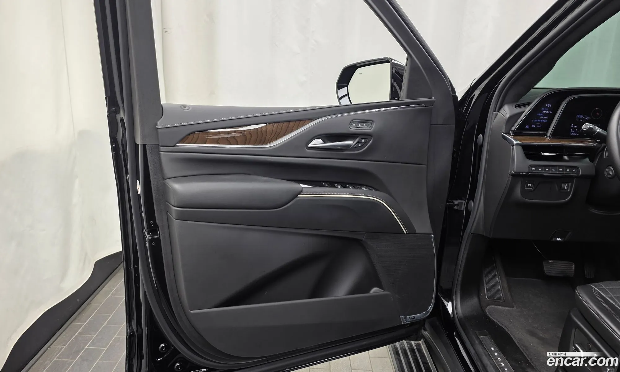 Cadillac Escalade 2023 1GYS48KL6PR466003 — 38