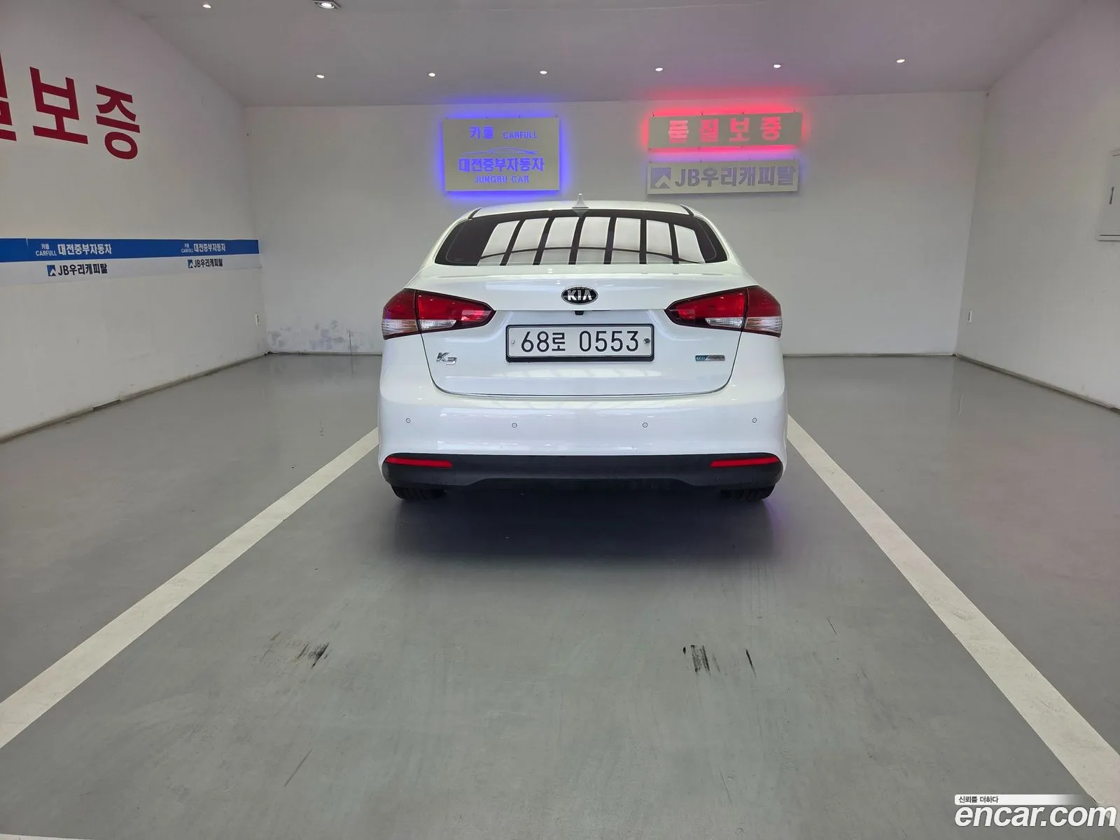 Kia K3 2016 — 12