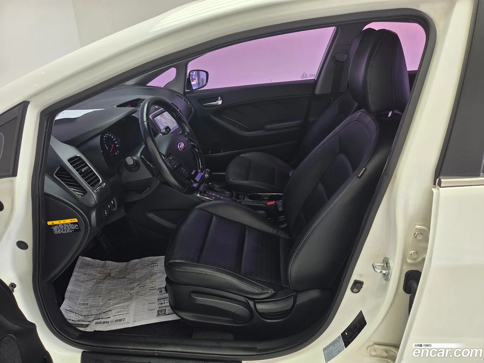 Kia K3 2016 — 2