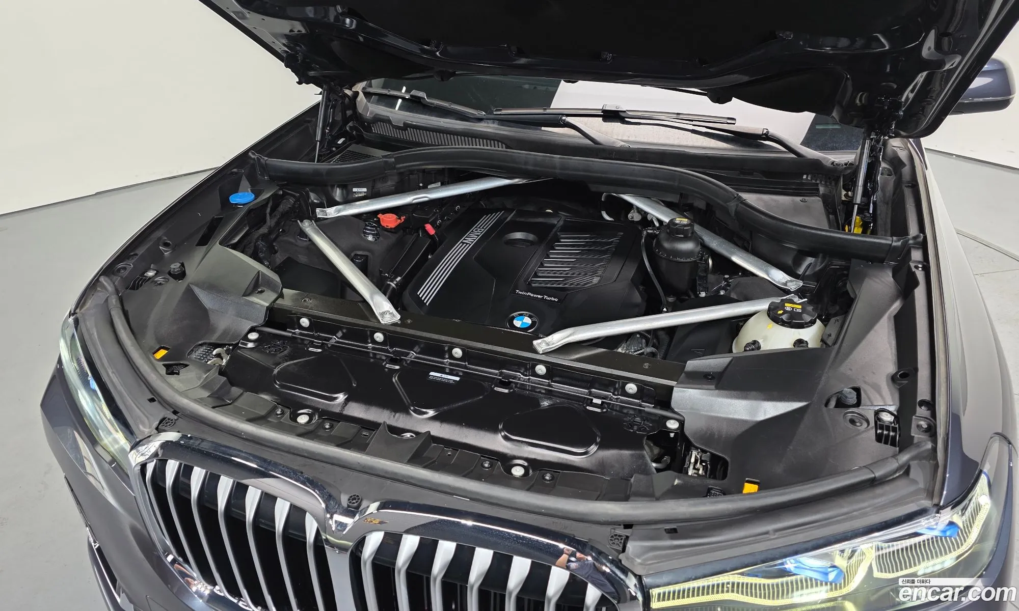BMW X7 2021 — 2