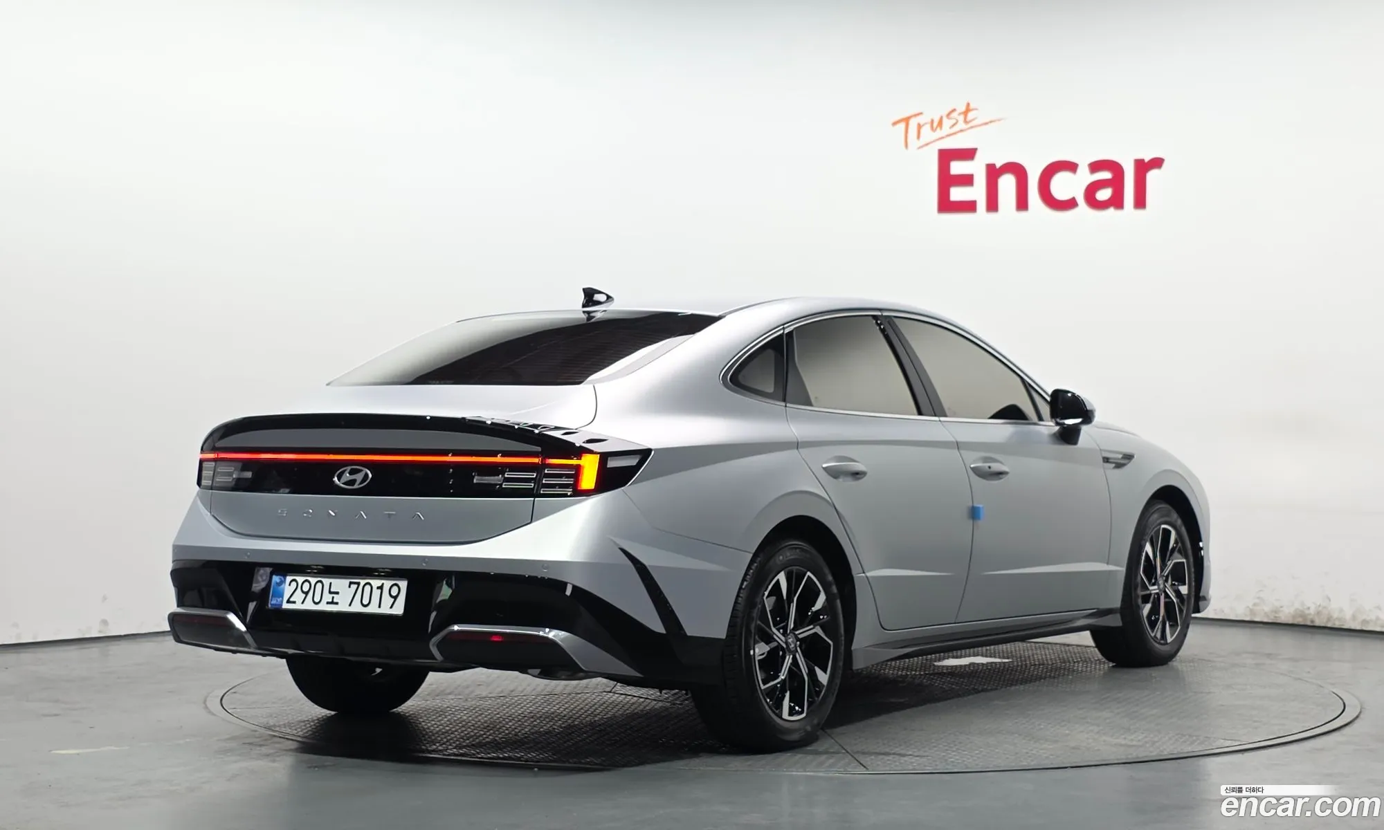 Hyundai Sonata the Edge 2026 — 4