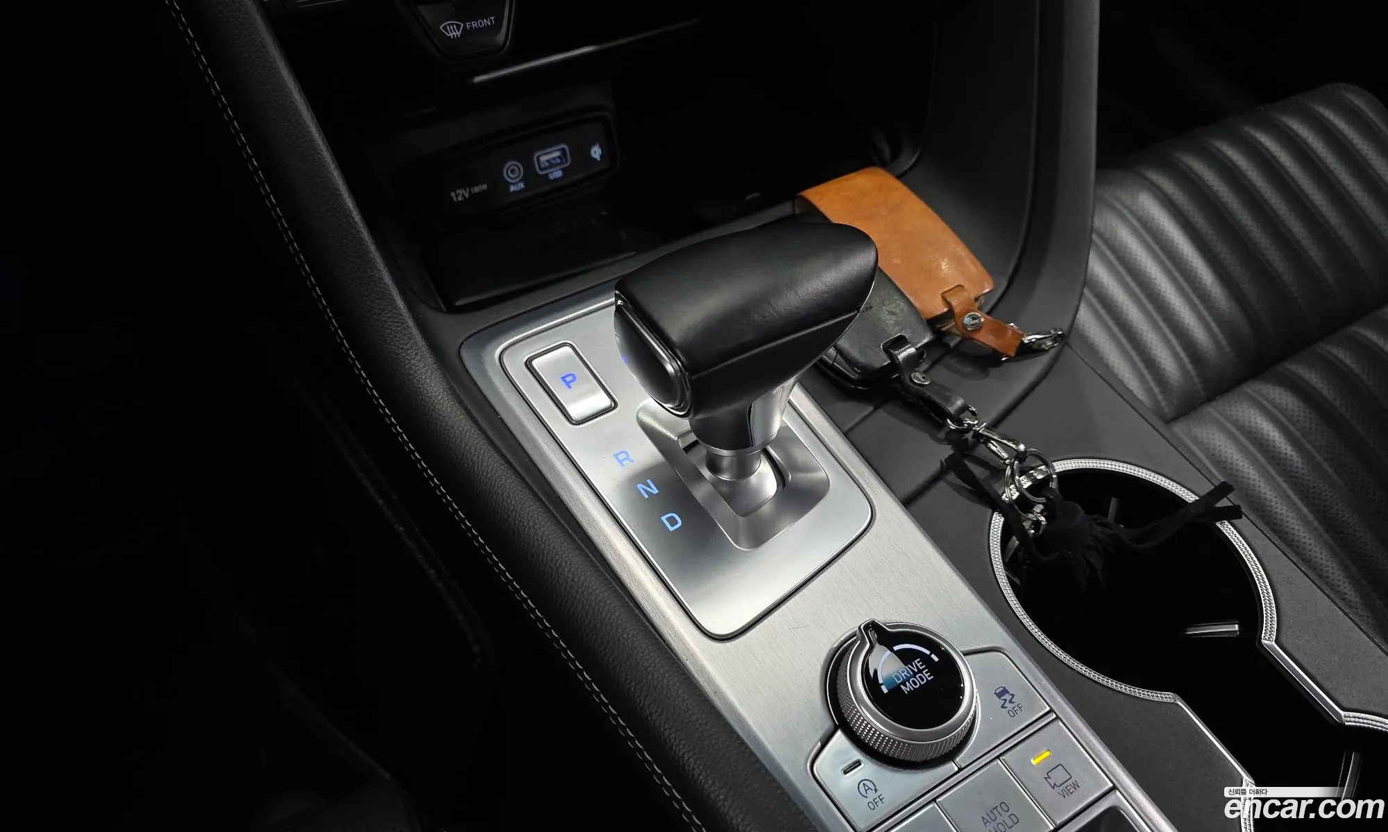 Genesis G70 2020 — 13