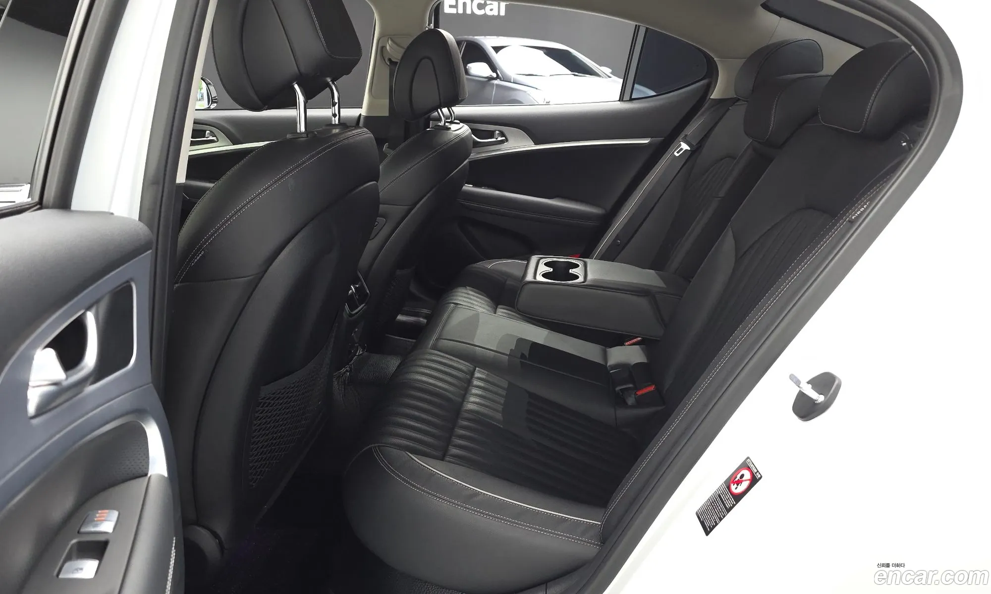 Genesis G70 2020 — 20