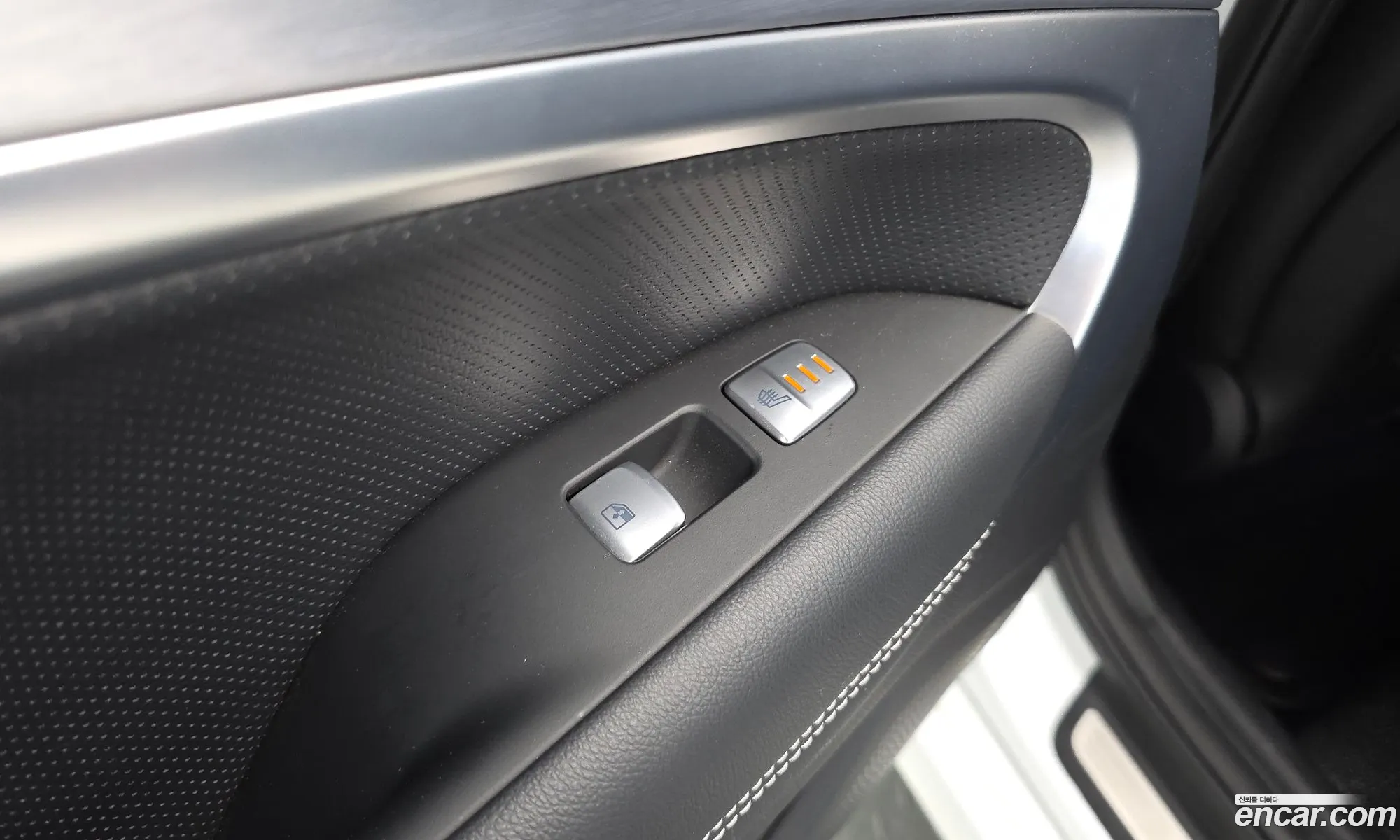Genesis G70 2020 — 21