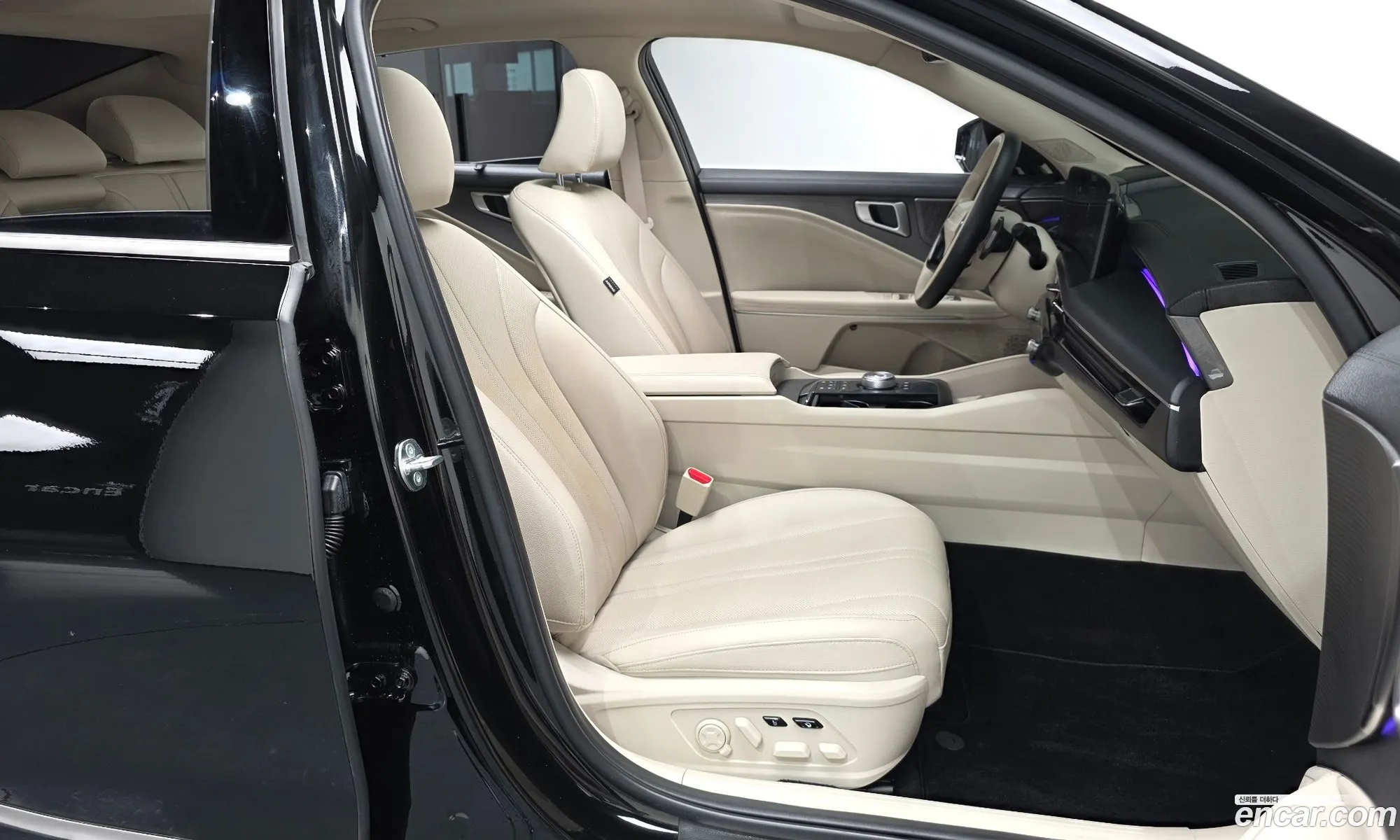 Kia K8 2024 — 41