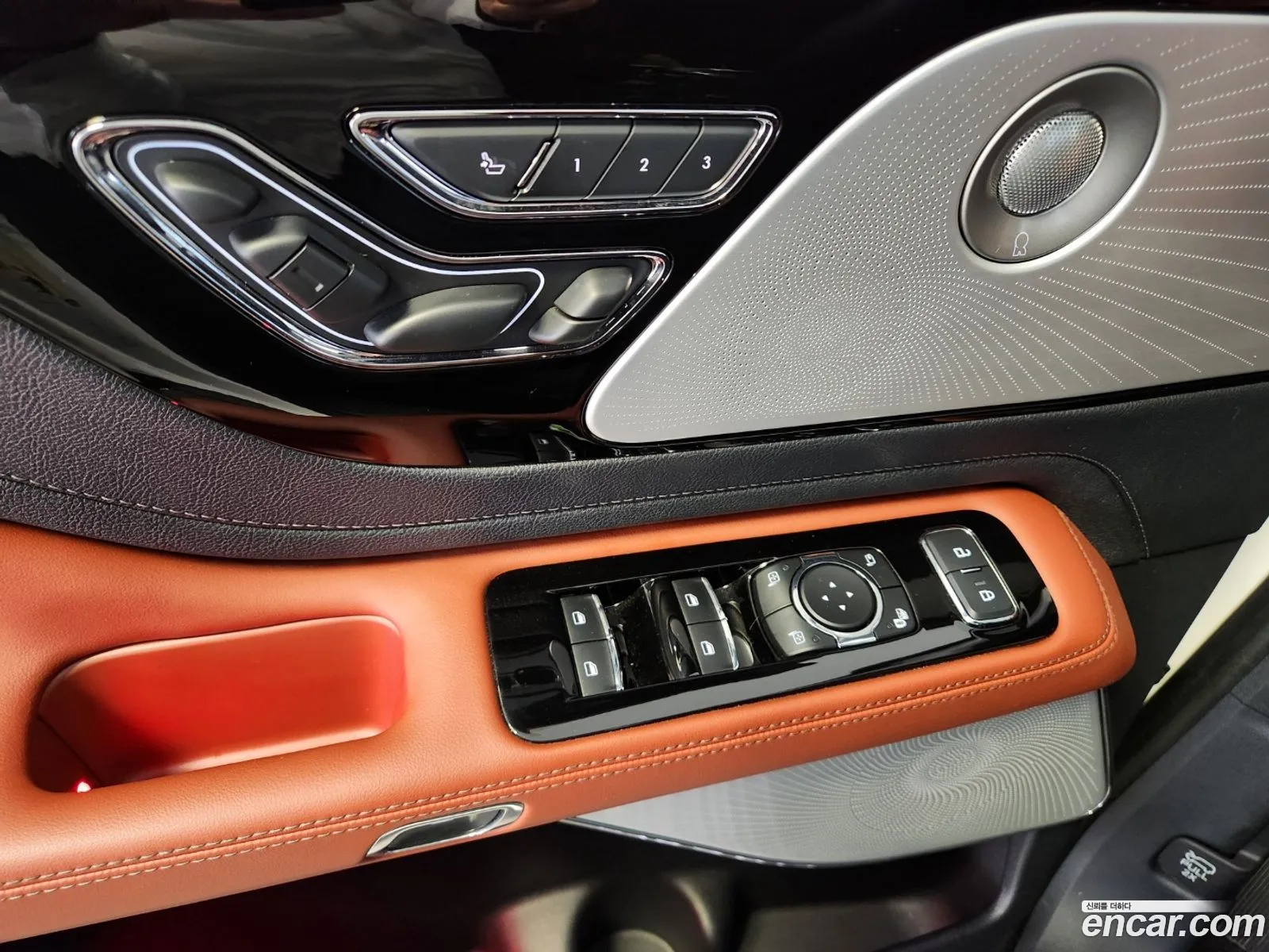 Lincoln Aviator 2024 — 4