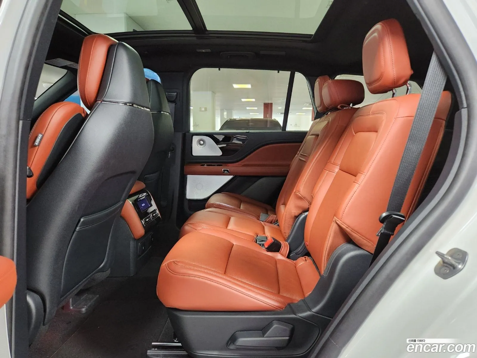 Lincoln Aviator 2024 — 11