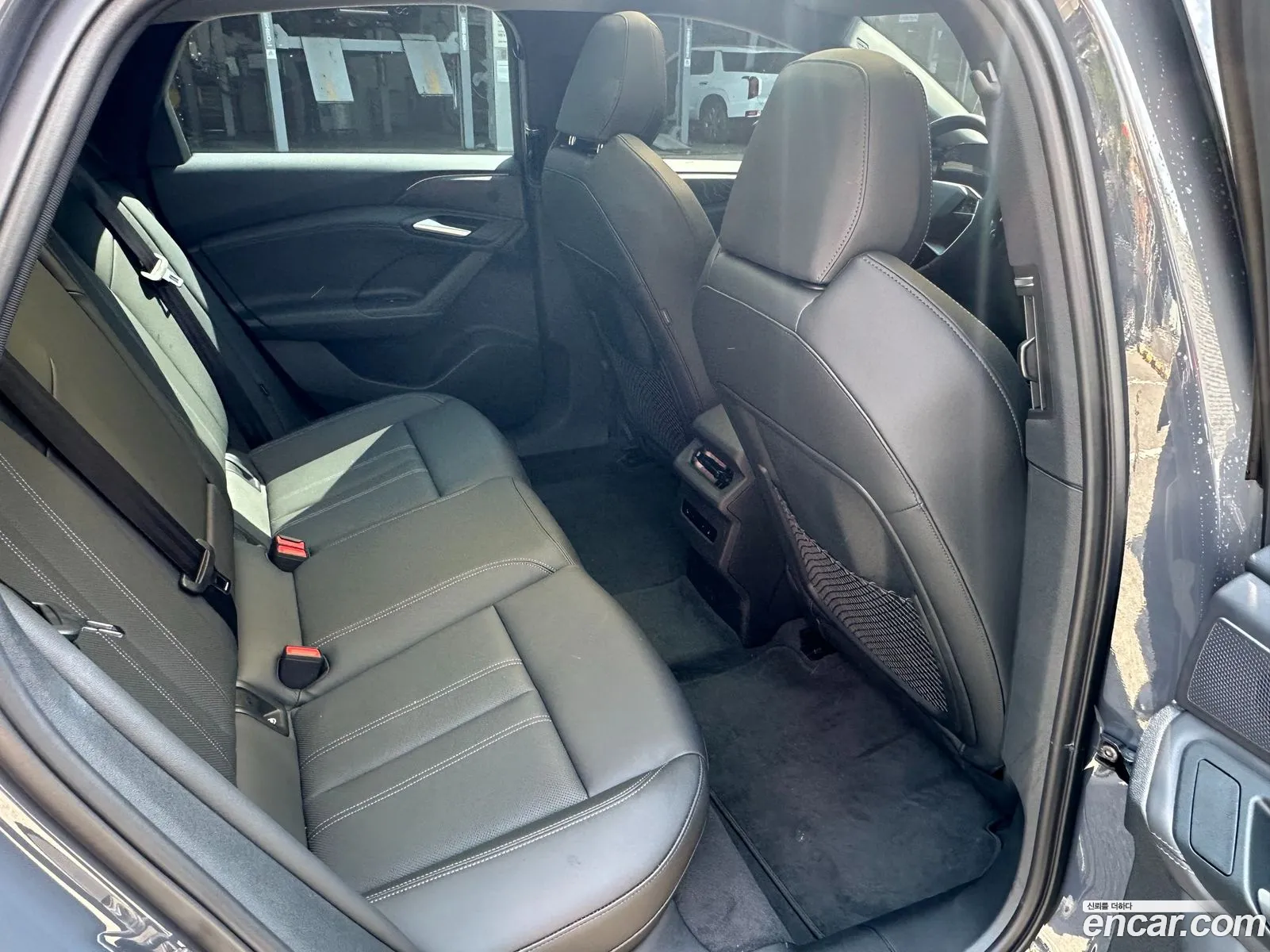 Audi A6 e-tron 2025 — 9