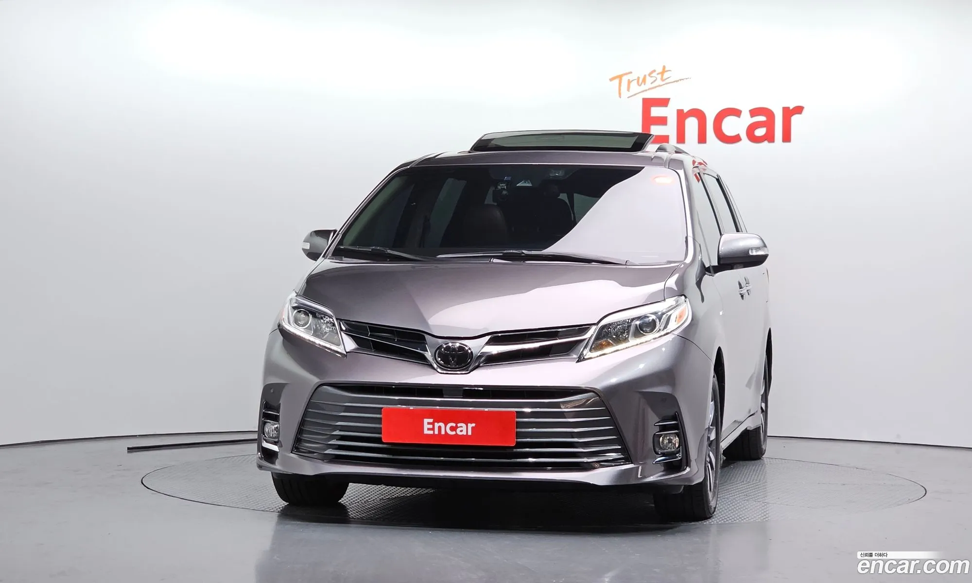 Toyota Sienna 2018 5TDDZ3DC4JS208779 — 15