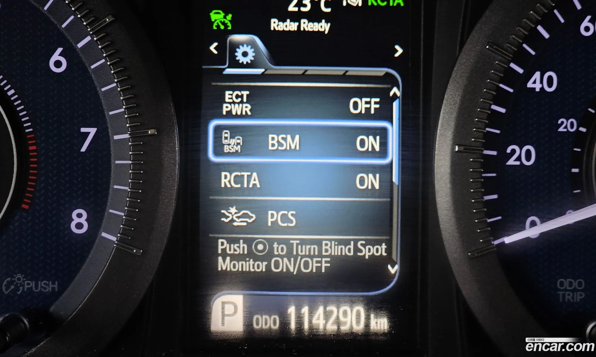 Toyota Sienna 2018 5TDDZ3DC4JS208779 — 5
