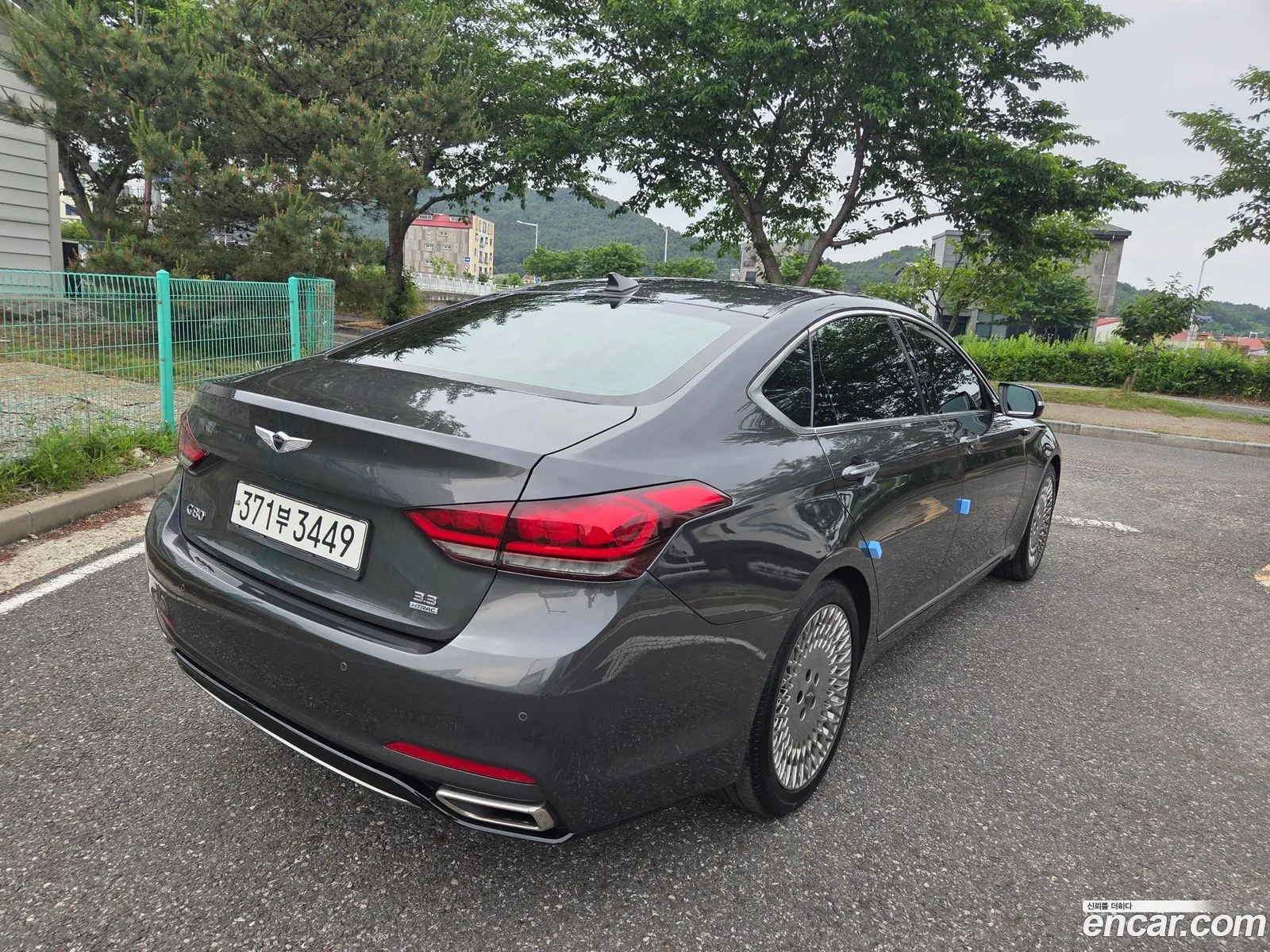 Genesis G80 2017 — 2