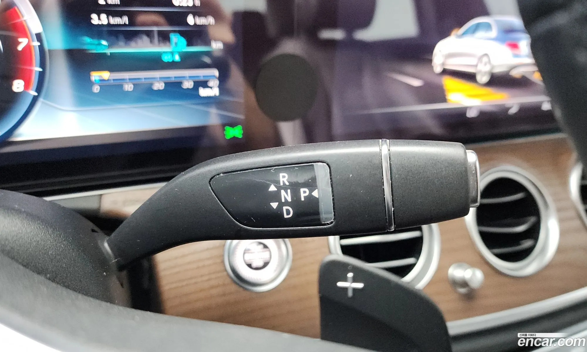 Mercedes-Benz E-Class W213 2019 WDDZF4KB8KA690451 — 15