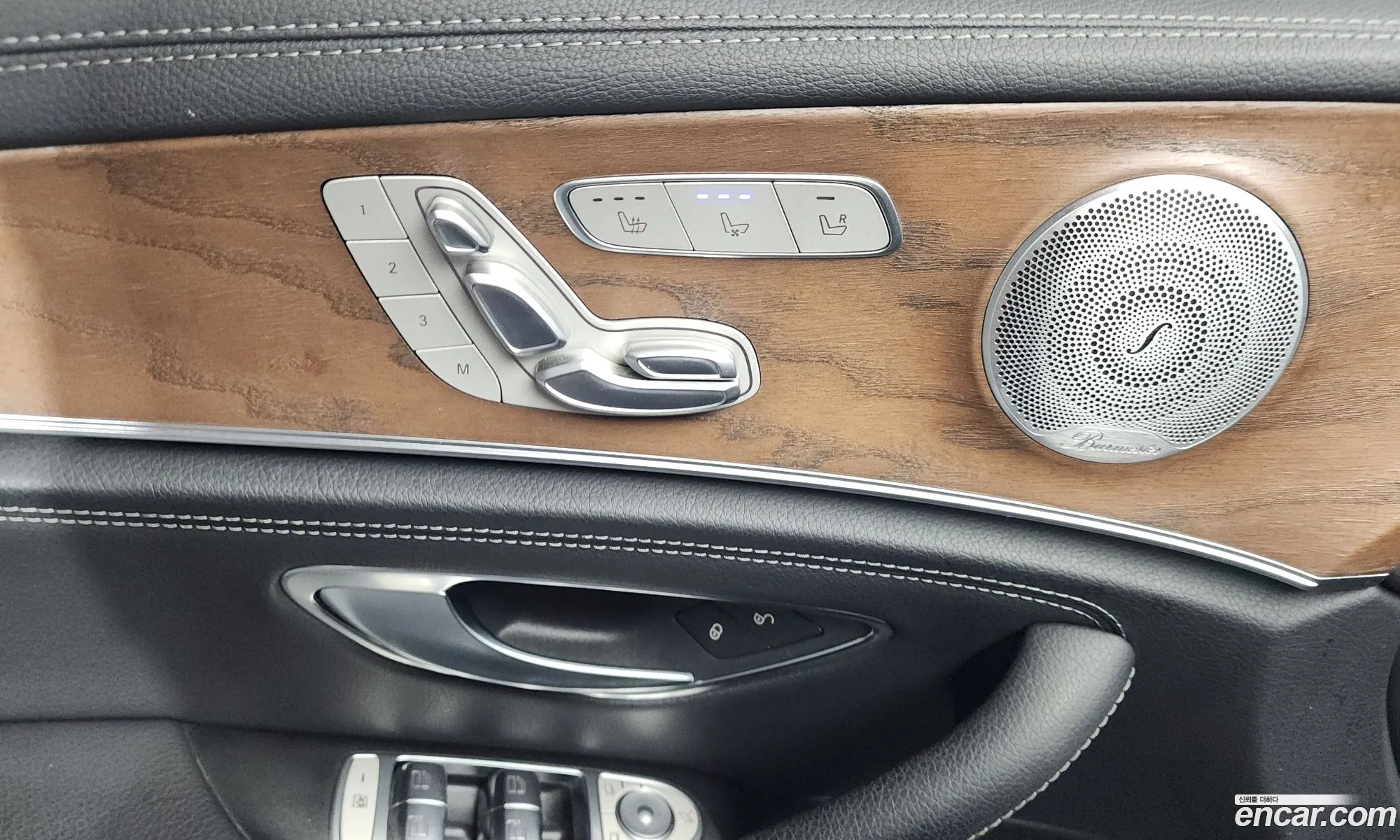 Mercedes-Benz E-Class W213 2019 WDDZF4KB8KA690451 — 31