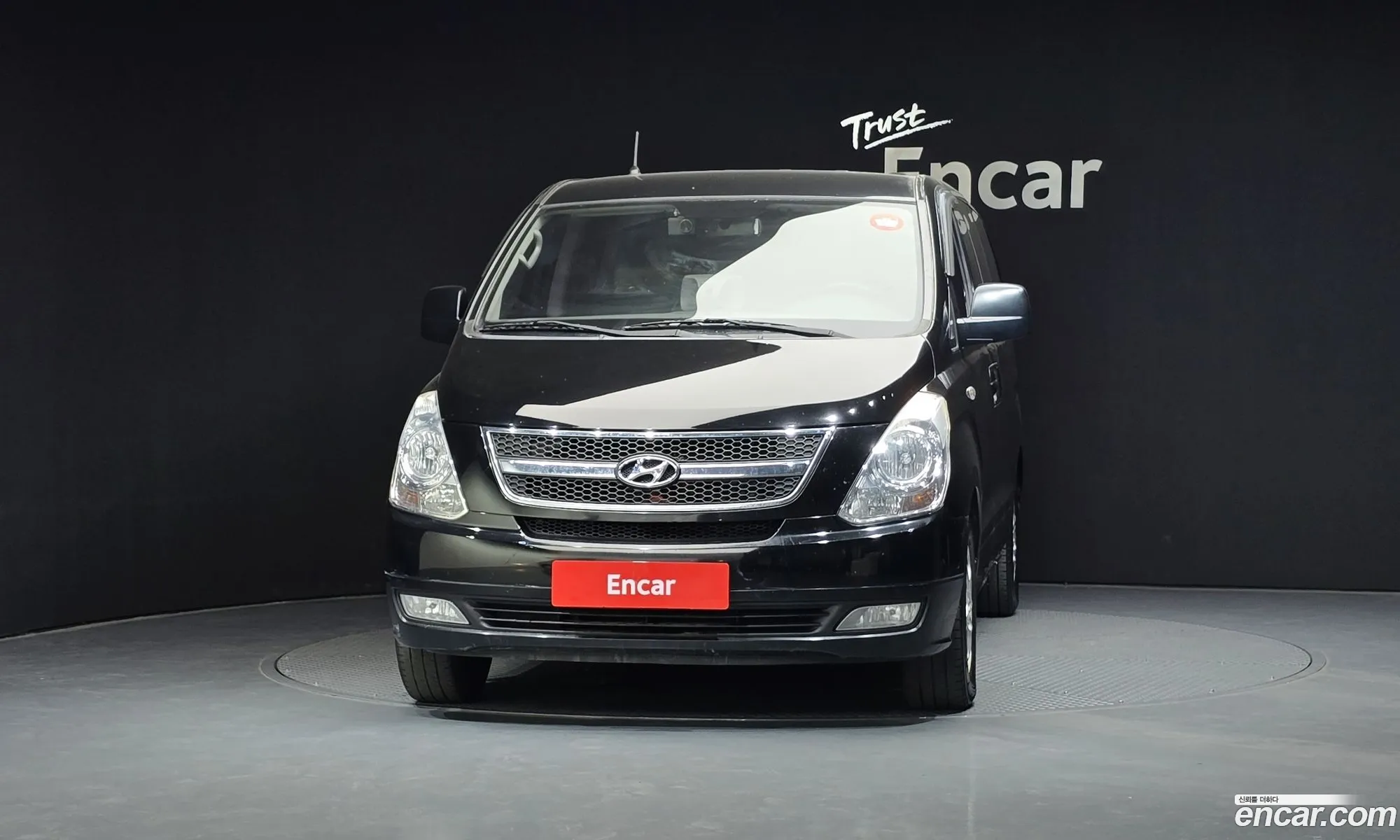 Hyundai Grand Starex 2014 — 2