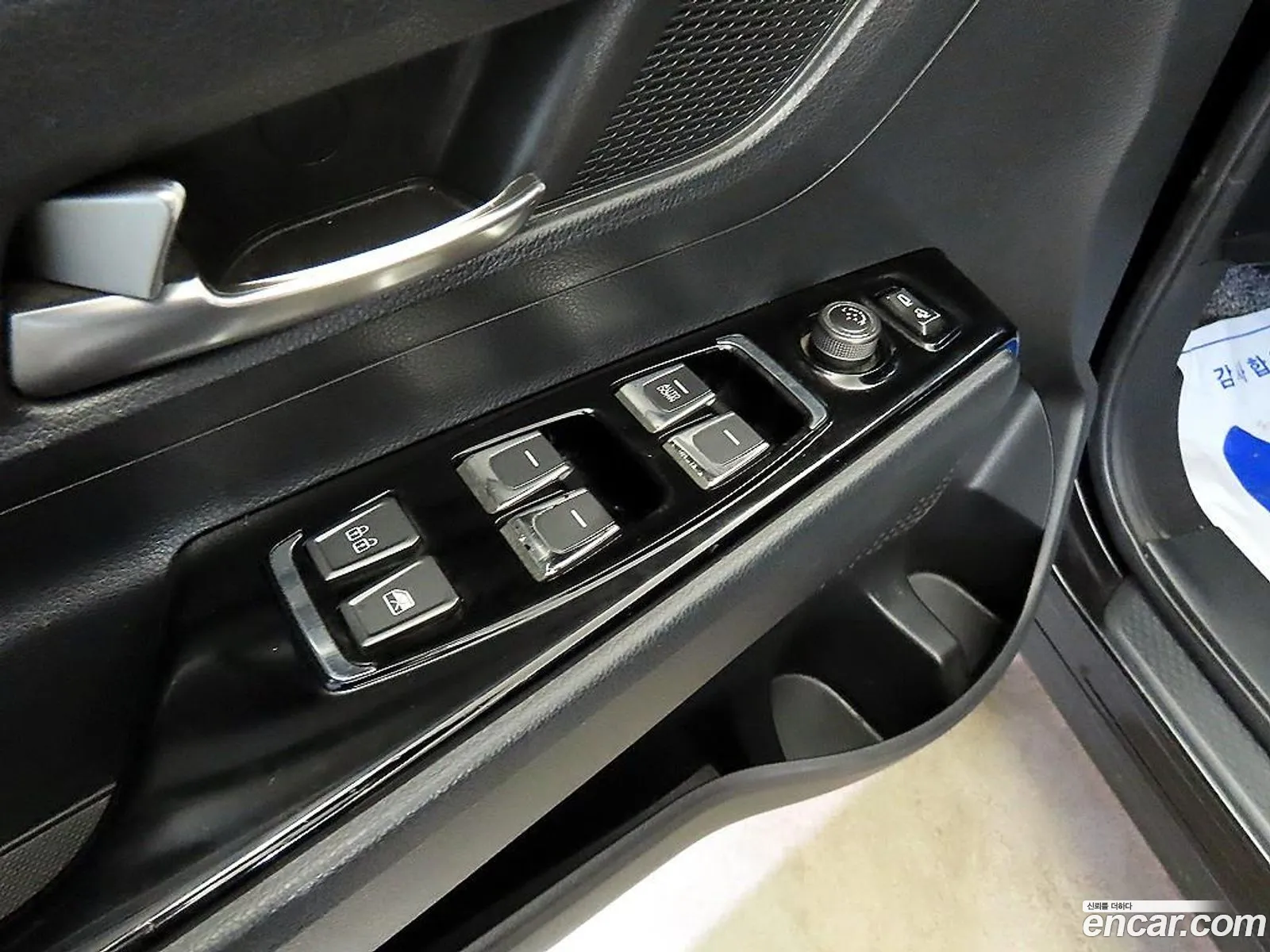 KG Mobility (SsangYong) Beautiful Korando 2019 — 12