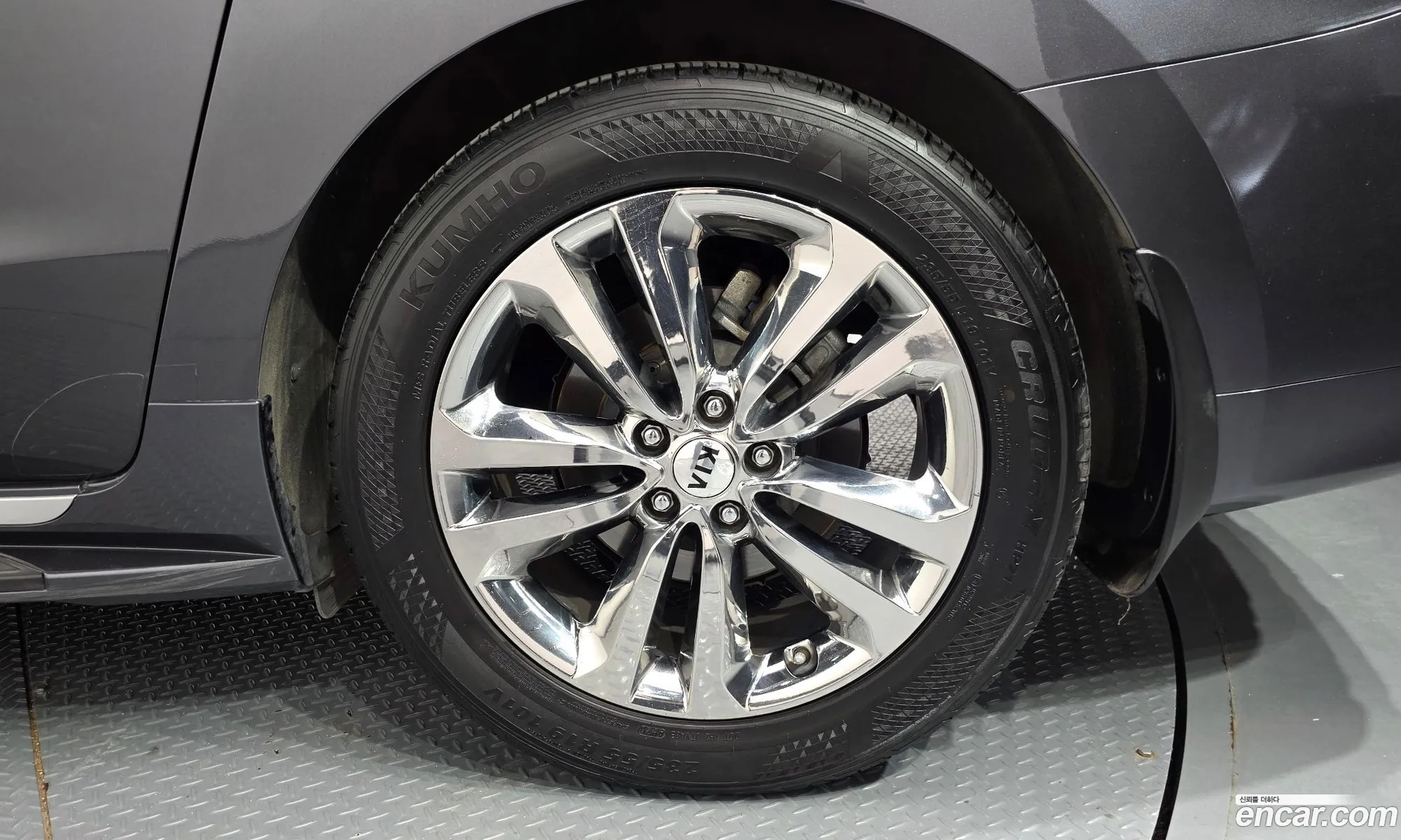 Kia Carnival 2017 KNAMB81ABJS379237 — 13