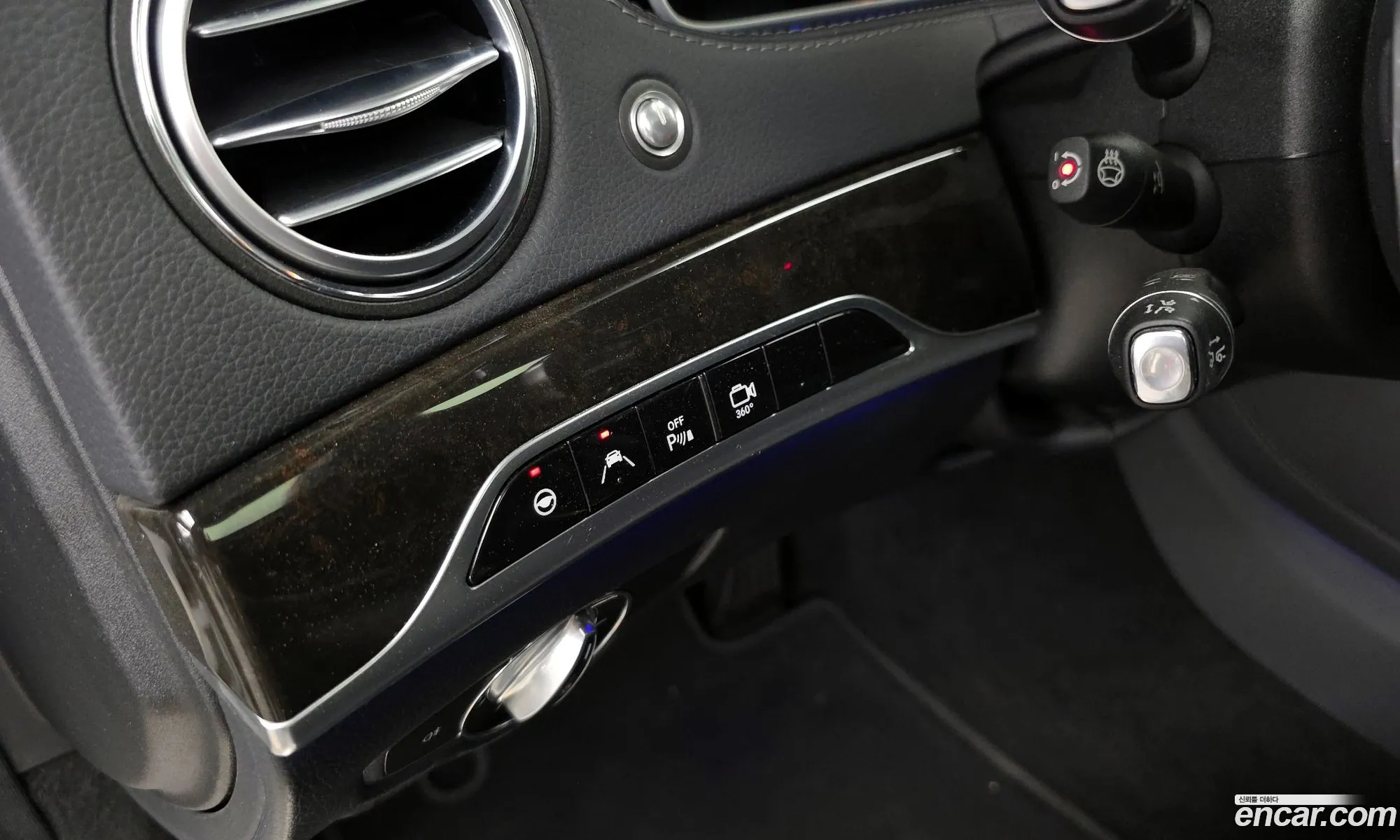 Mercedes-Benz S-Class W222 2015 WDDUF3DB4FA150859 — 12