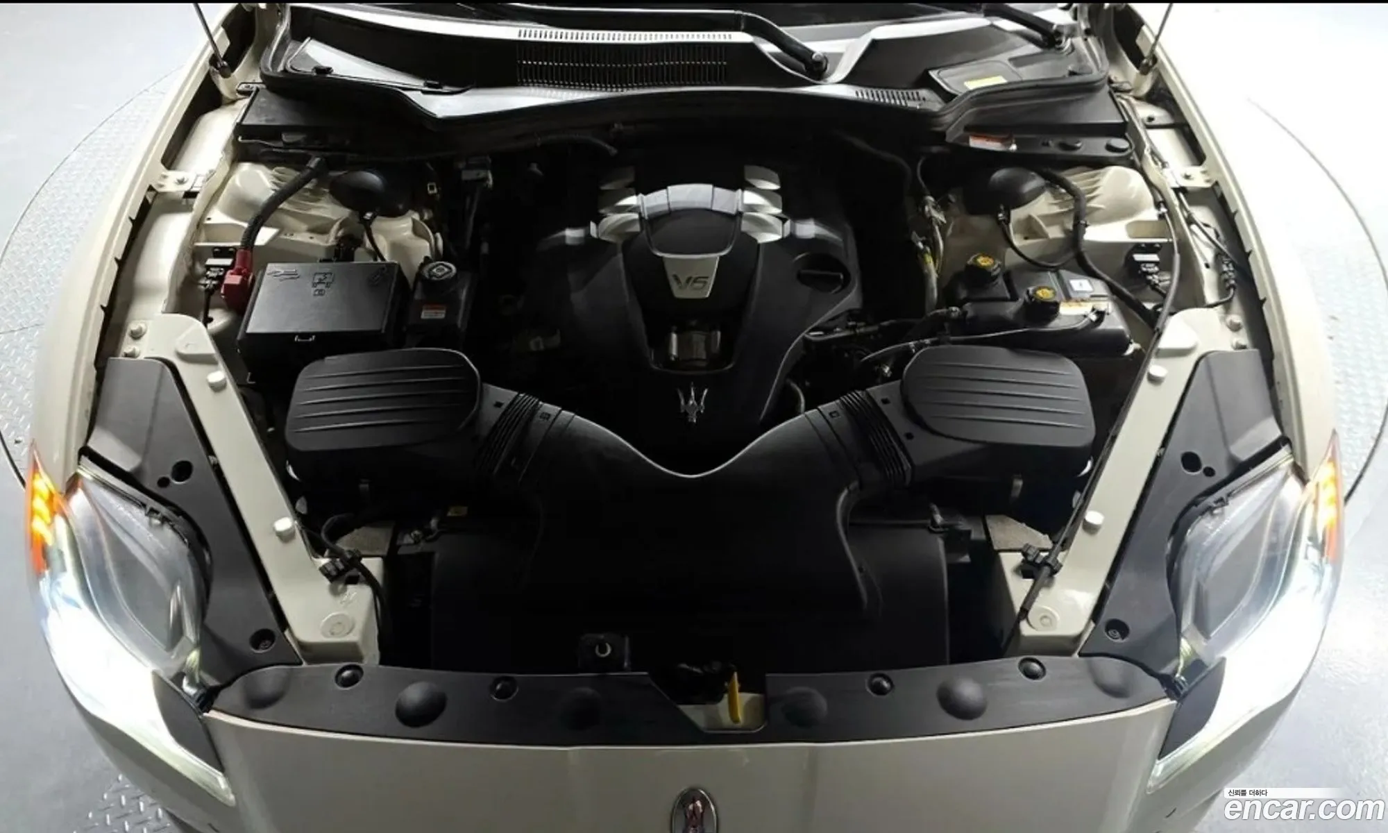 Maserati Quattroporte 2016 — 8