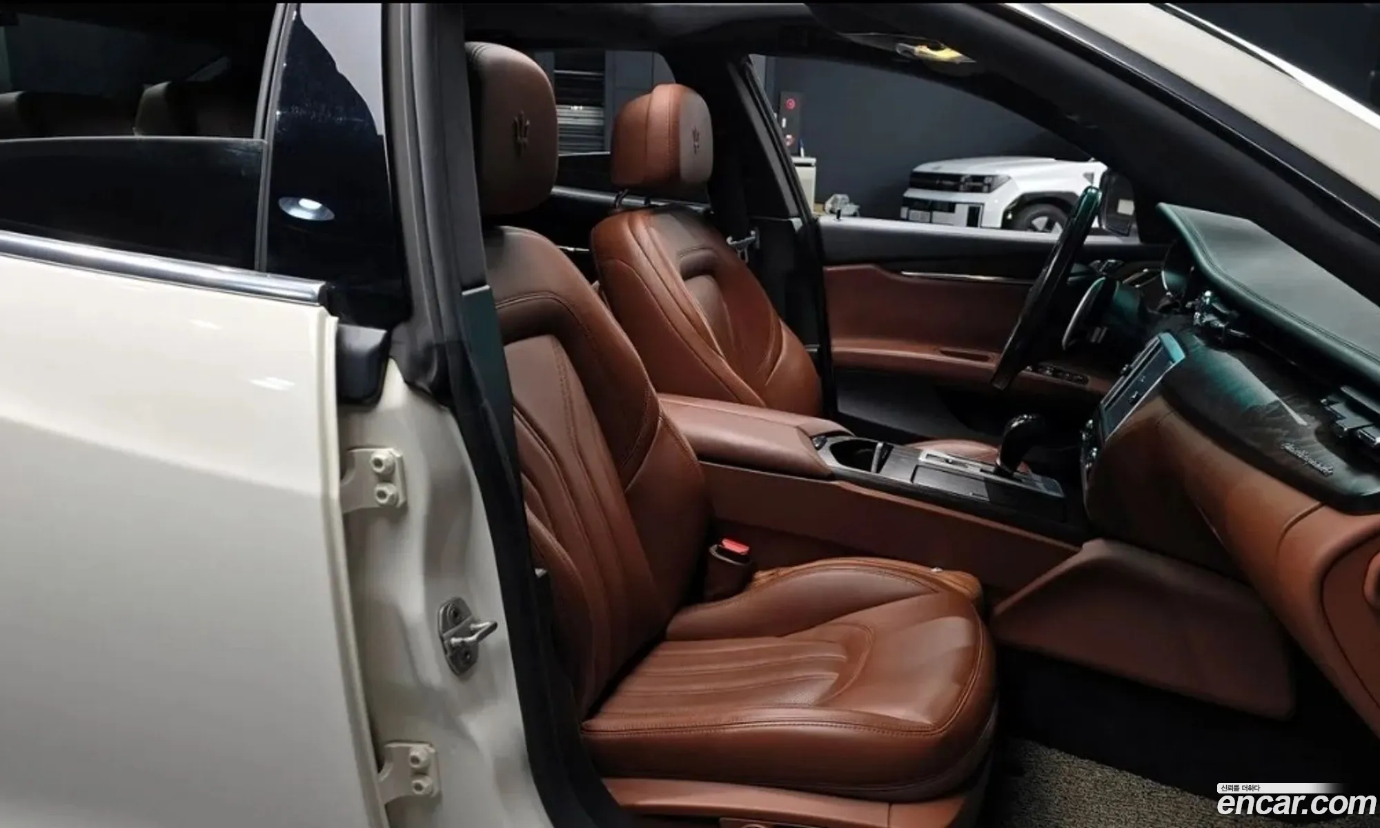 Maserati Quattroporte 2016 — 19