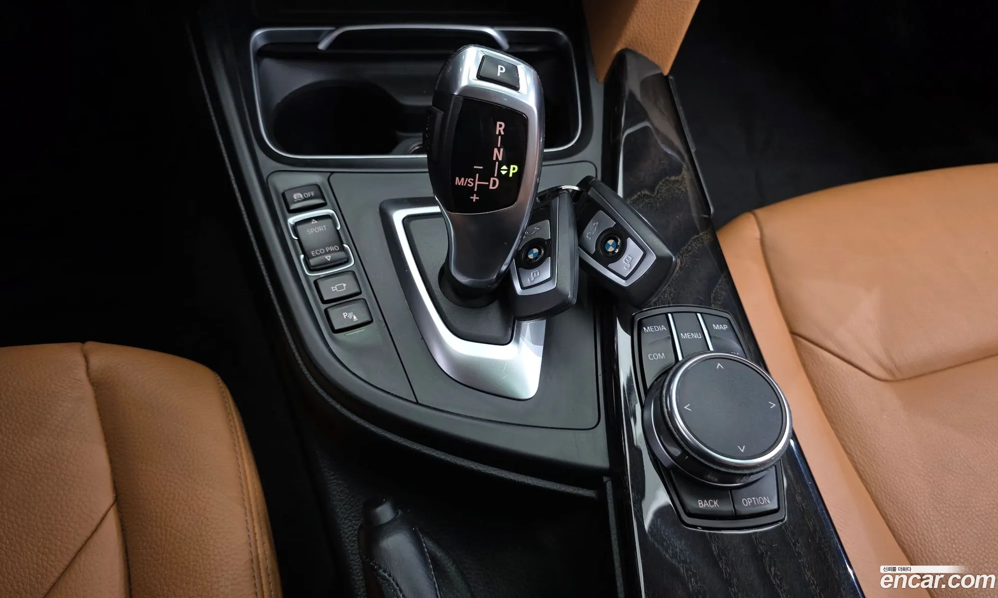 BMW 3 Series GT 2018 — 17