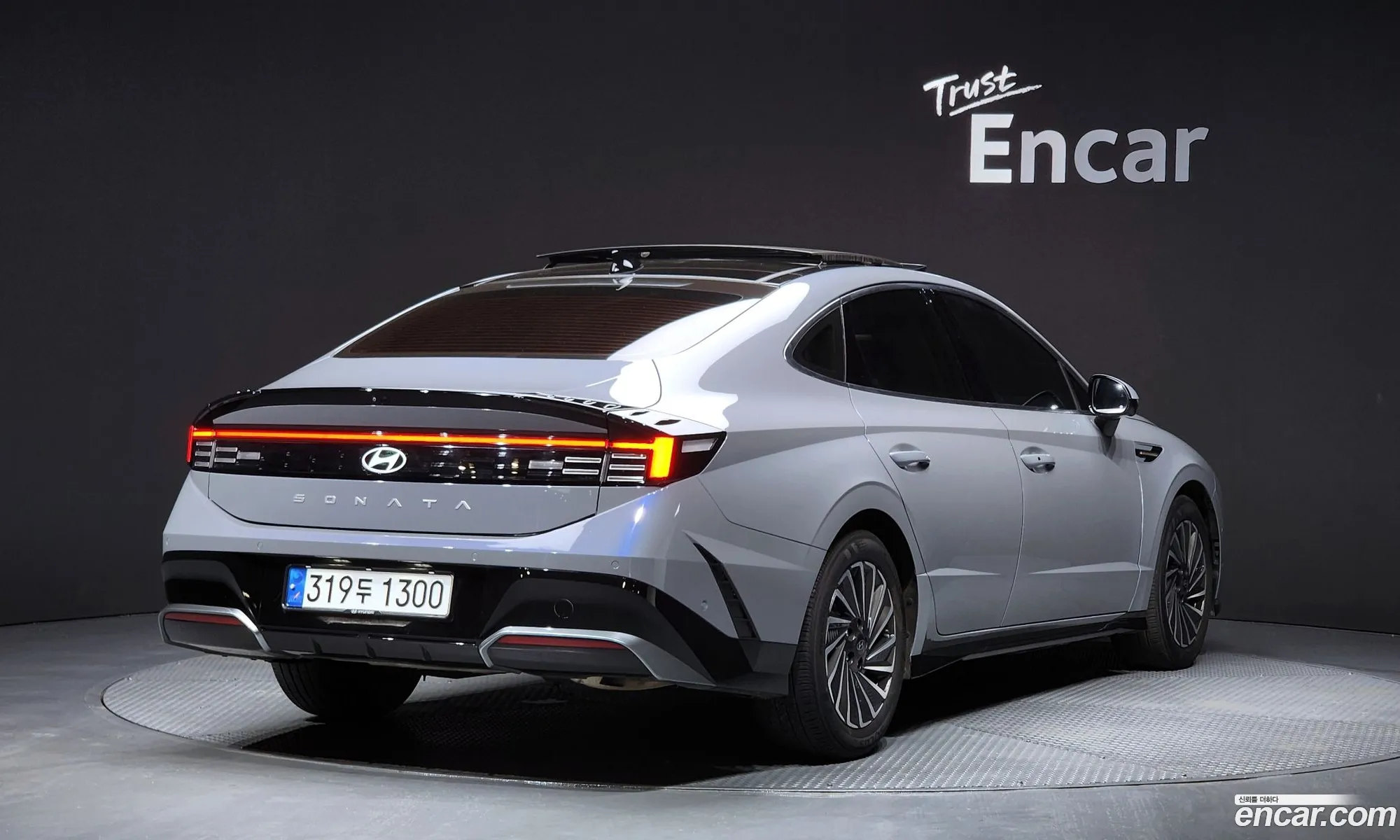 Hyundai Sonata the Edge Hybrid 2024 — 13