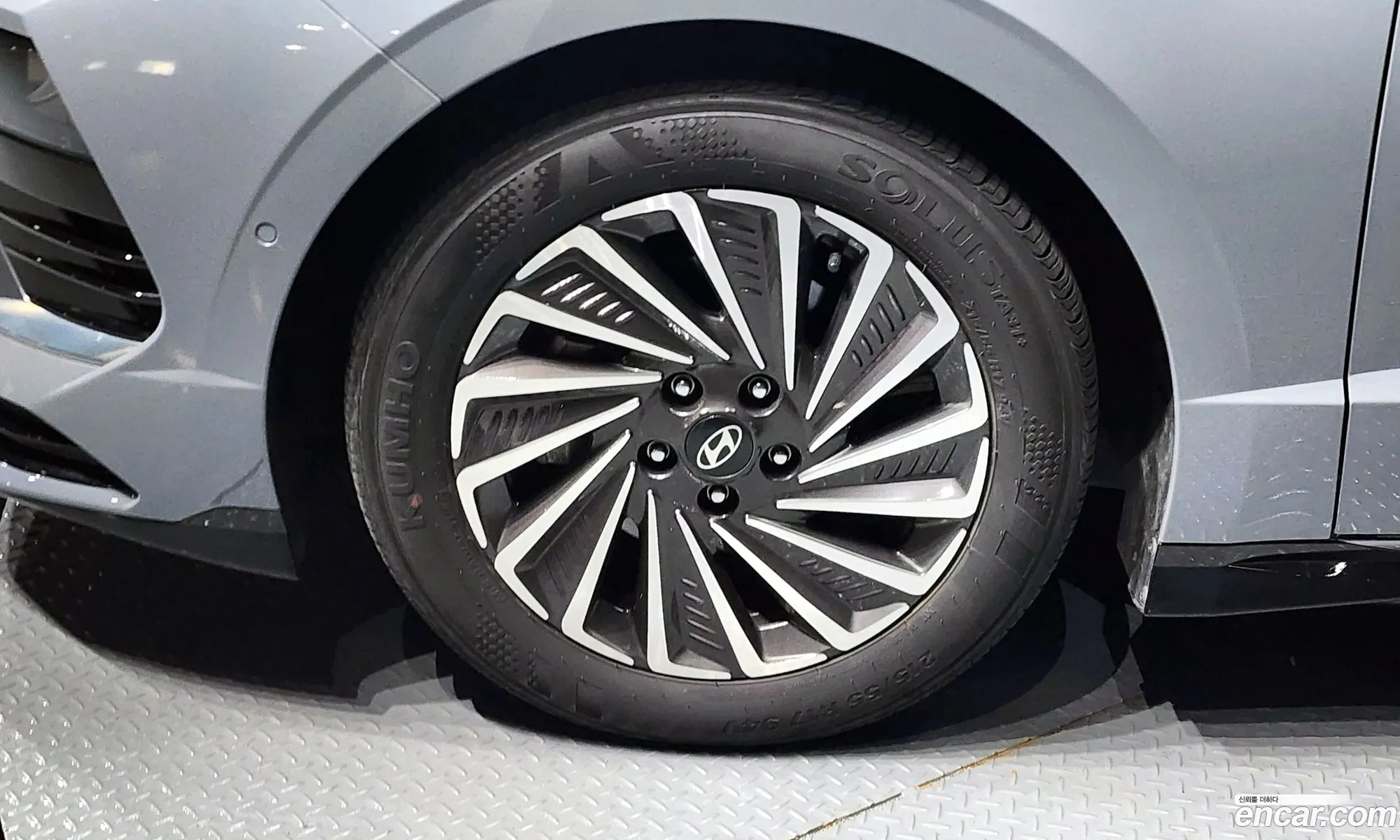 Hyundai Sonata the Edge Hybrid 2024 — 5