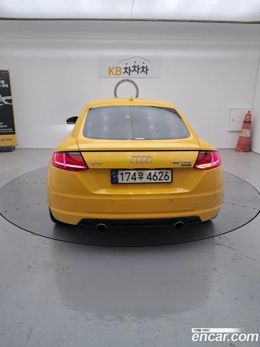 Audi TT 2015 — 12