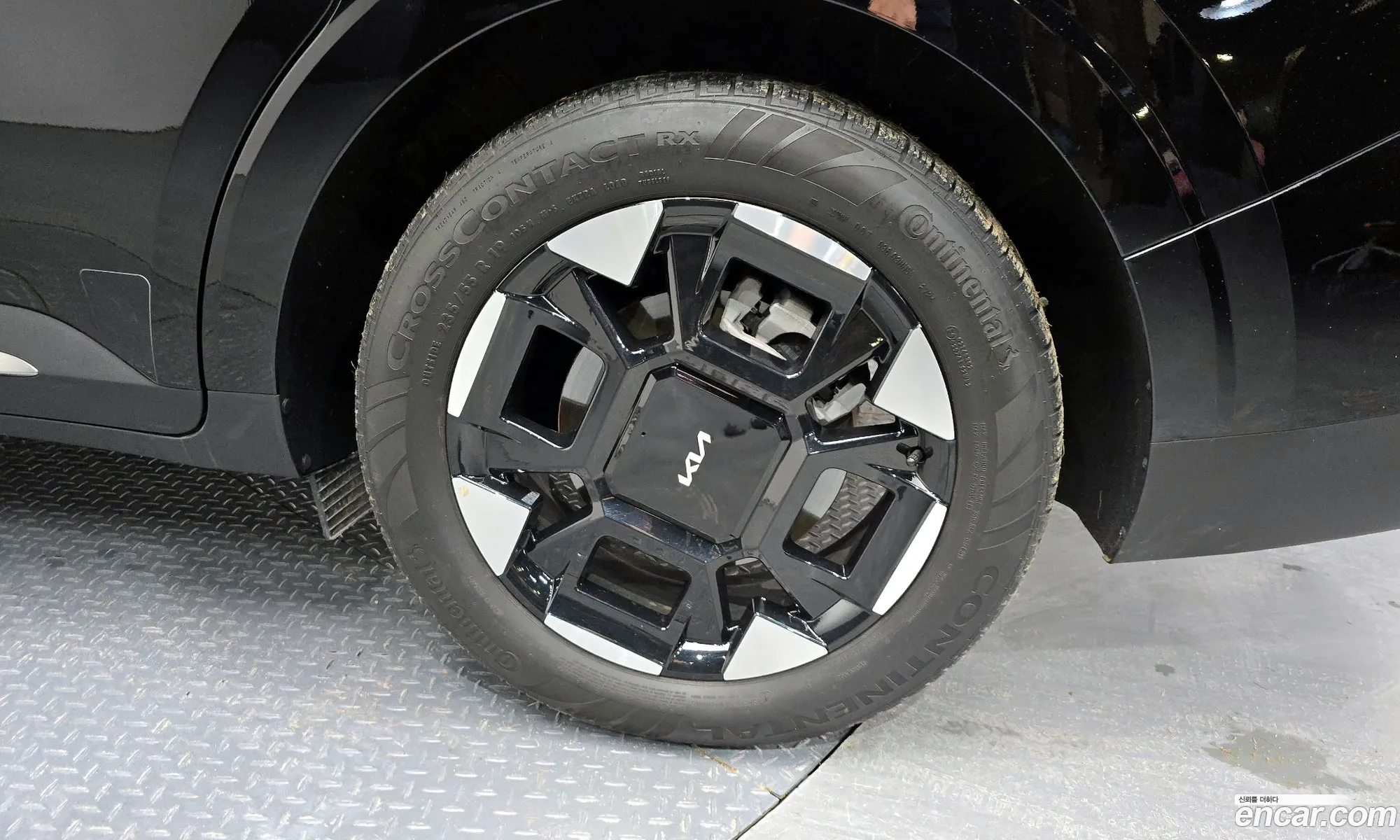 Kia Carnival 2025 KNANE81BBSS525402 — 22
