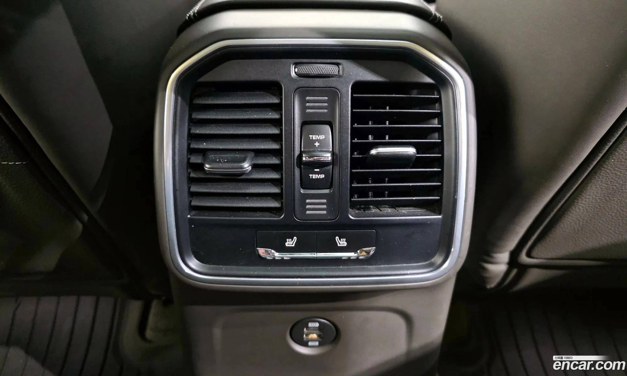 Porsche Macan 2017 WP1AF2957HLB90823 — 16