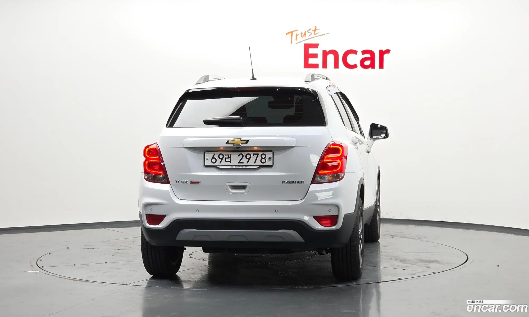 Chevrolet (GM Daewoo) Trax 2019 KLABA76BDKB805875 — 16