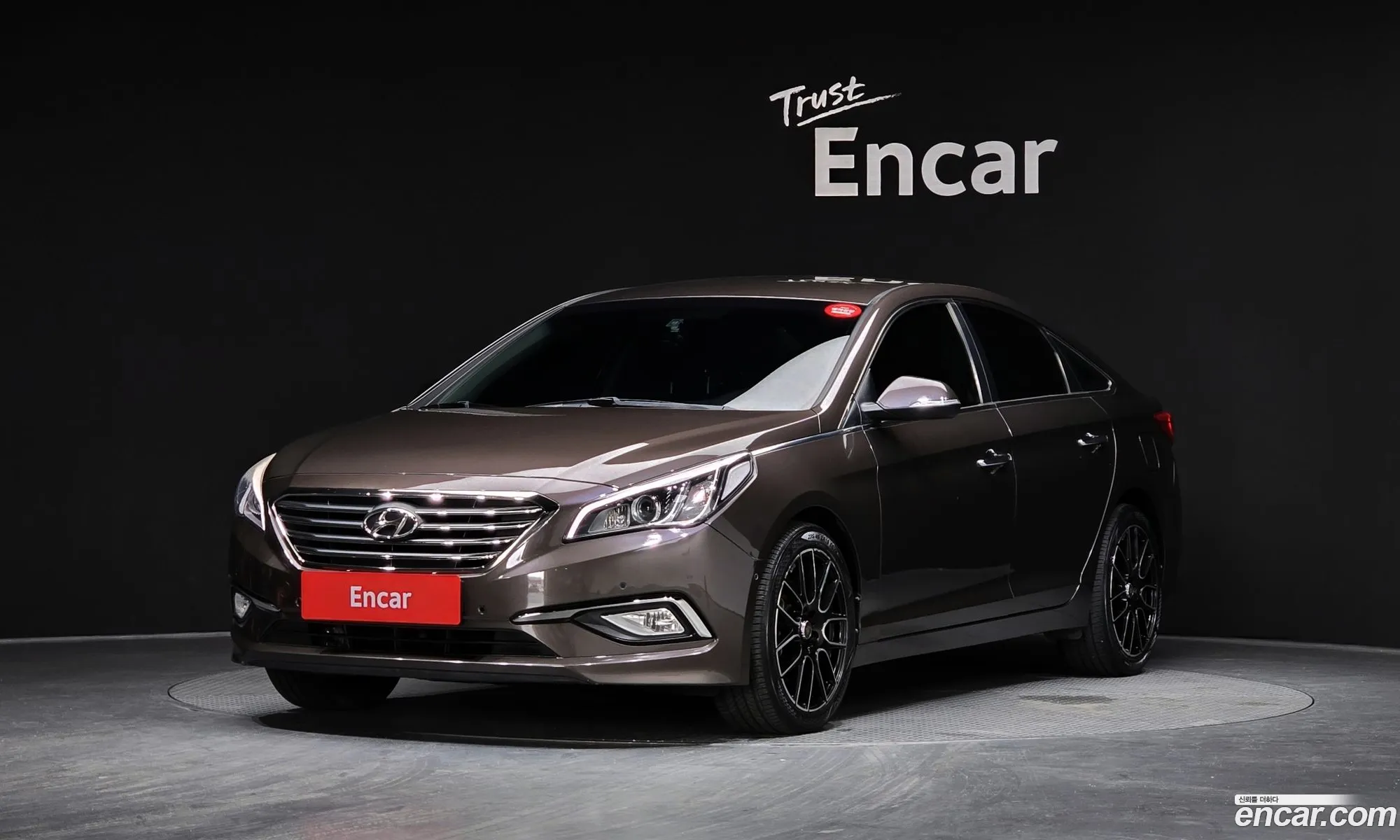 Hyundai LF Sonata 2014 KMHE341CBFA074556 — 17