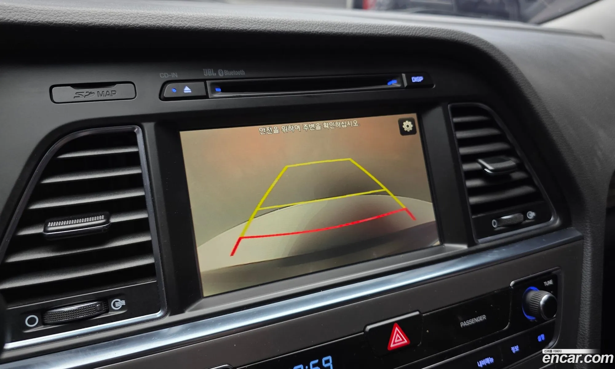Hyundai LF Sonata 2014 KMHE341CBFA074556 — 8