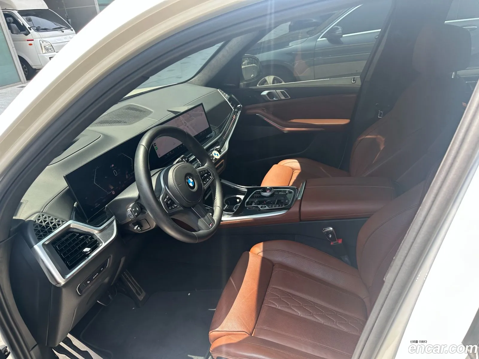BMW X7 2024 — 11