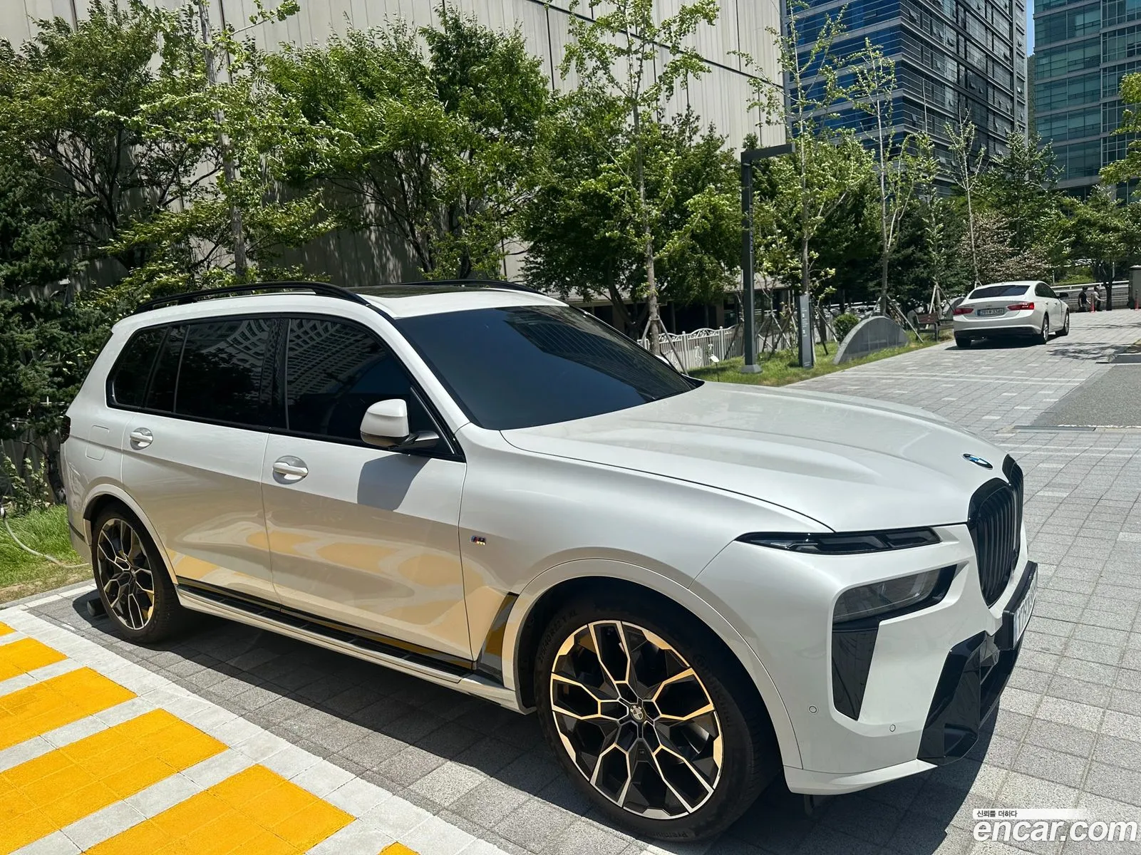 BMW X7 2024 — 13